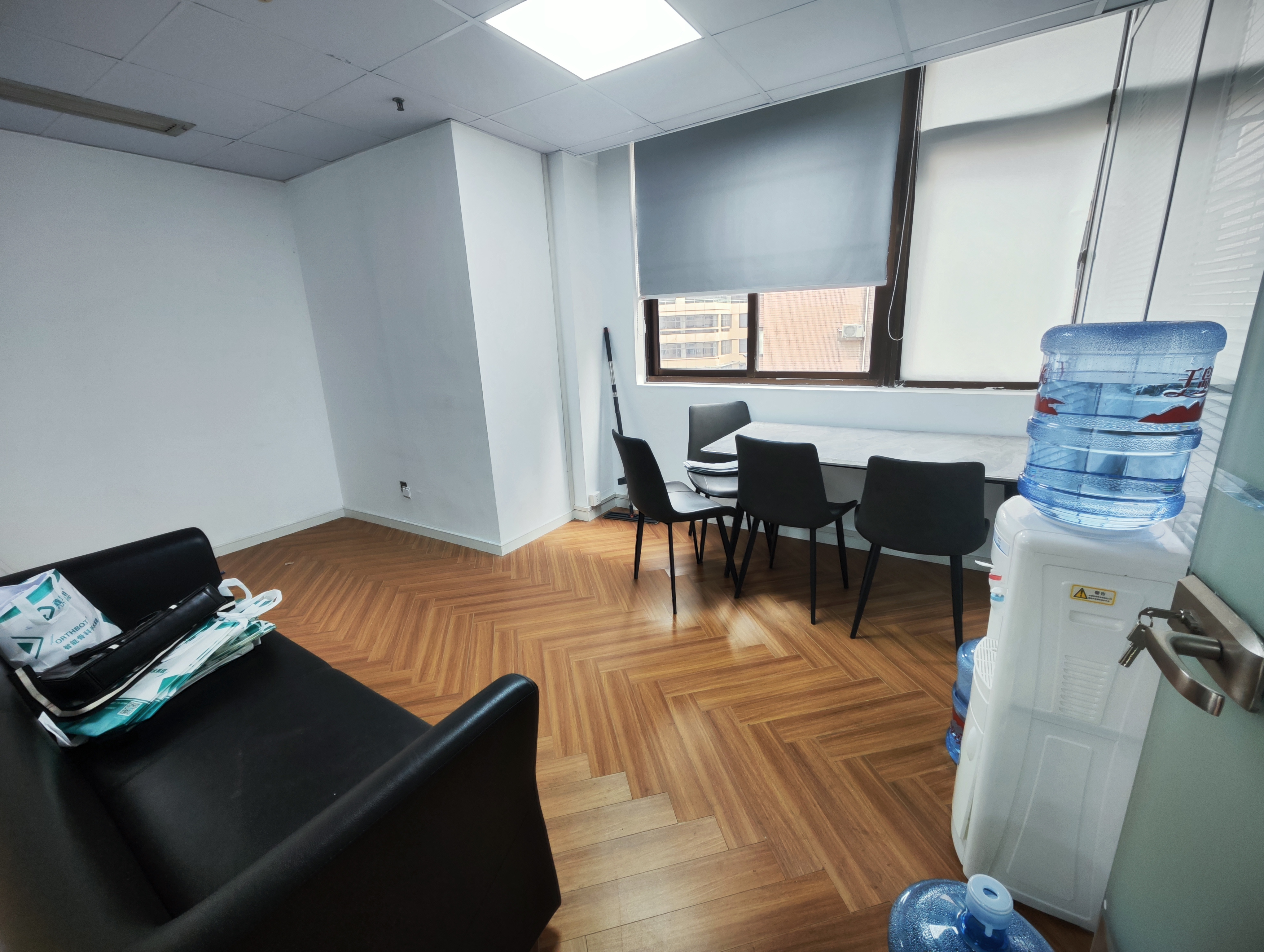 打浦桥瑞金花园商务楼104平米写字楼出租