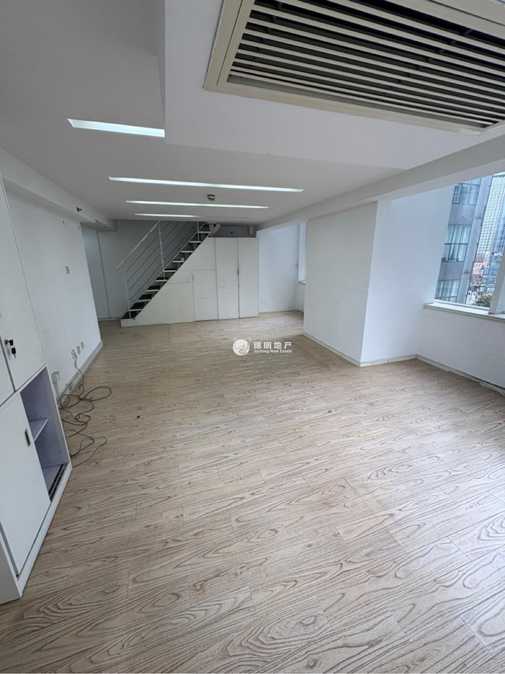 四川北路海泰时代大厦62平米写字楼出租