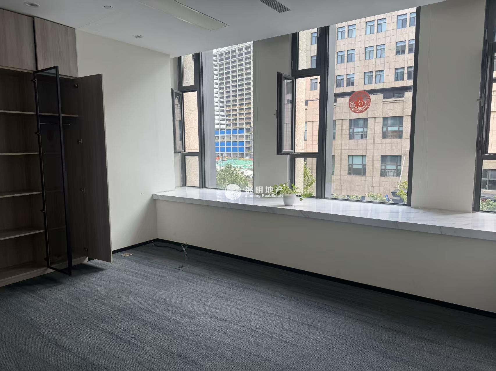 新江湾城绿地双创中心166平米写字楼出租