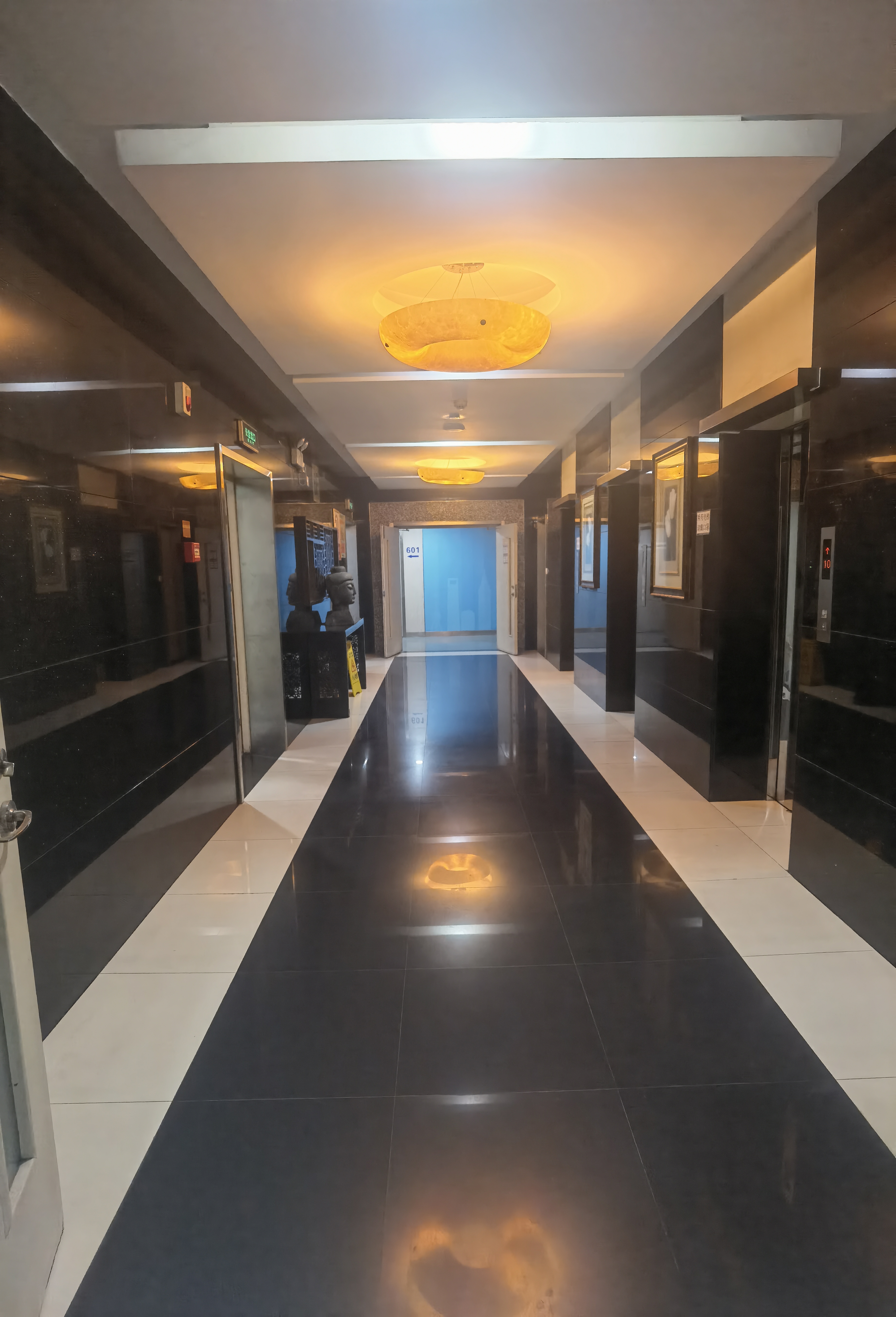 豫园金天地国际大厦113平米写字楼出租