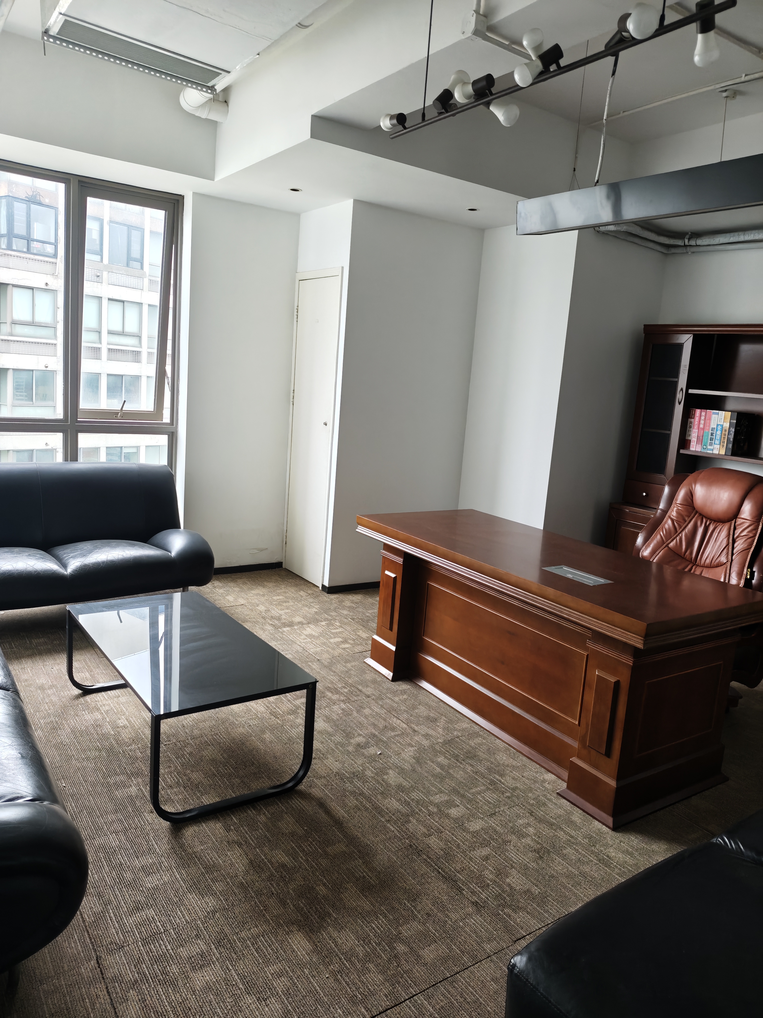 黄兴公园硕和国际167平米写字楼出租