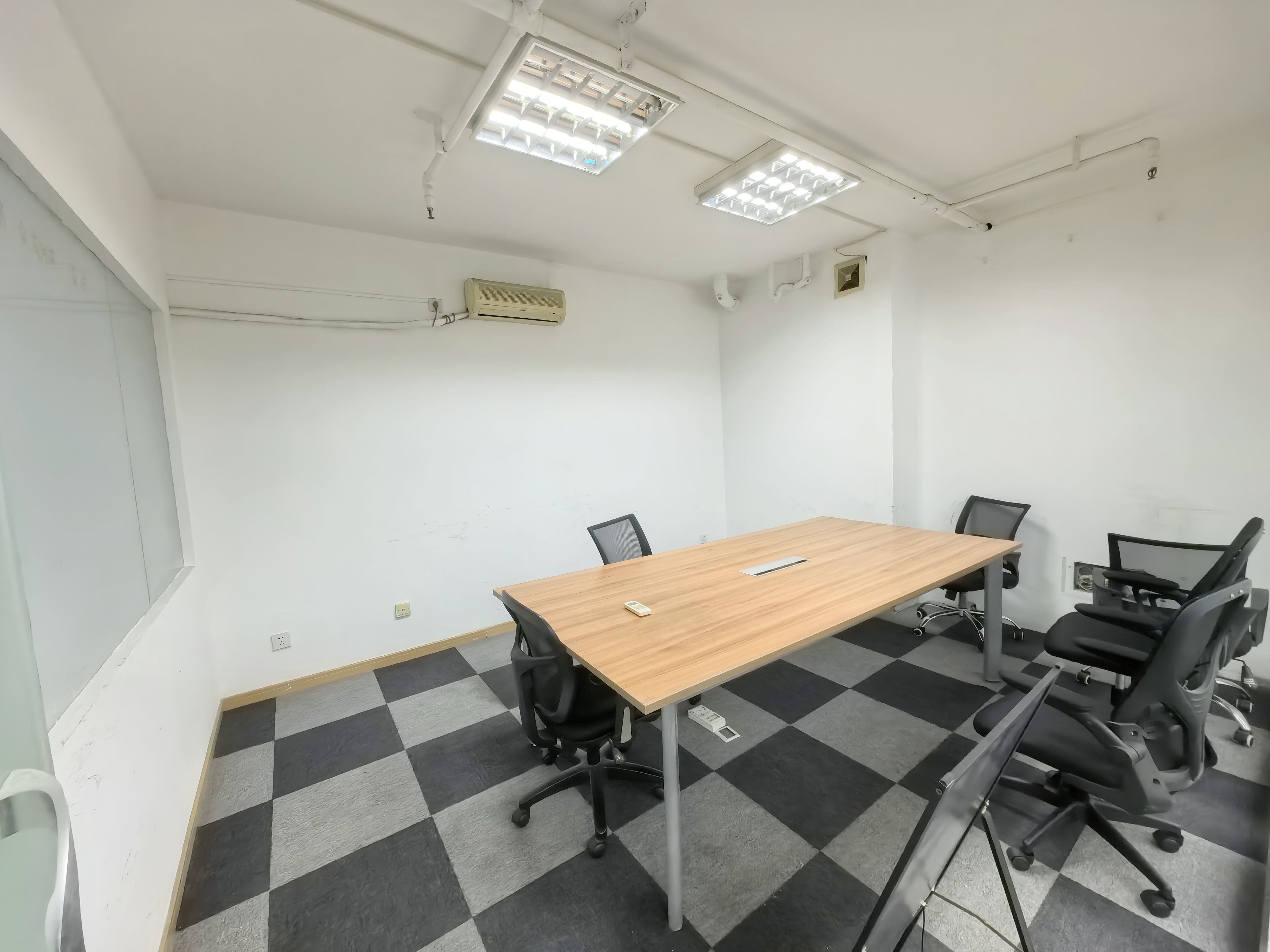 曹杨绿地同创大厦91平米写字楼出租