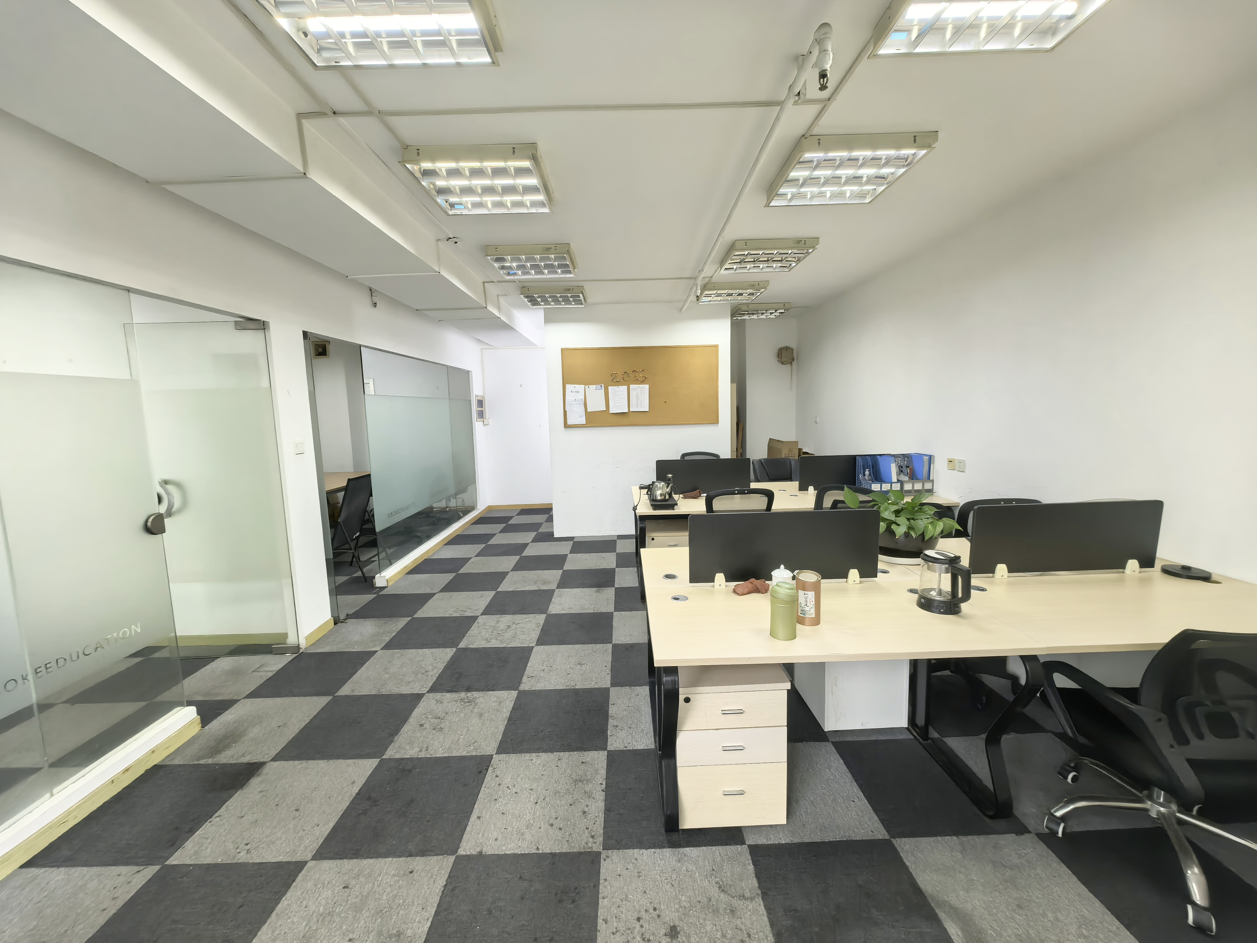 曹杨绿地同创大厦91平米写字楼出租