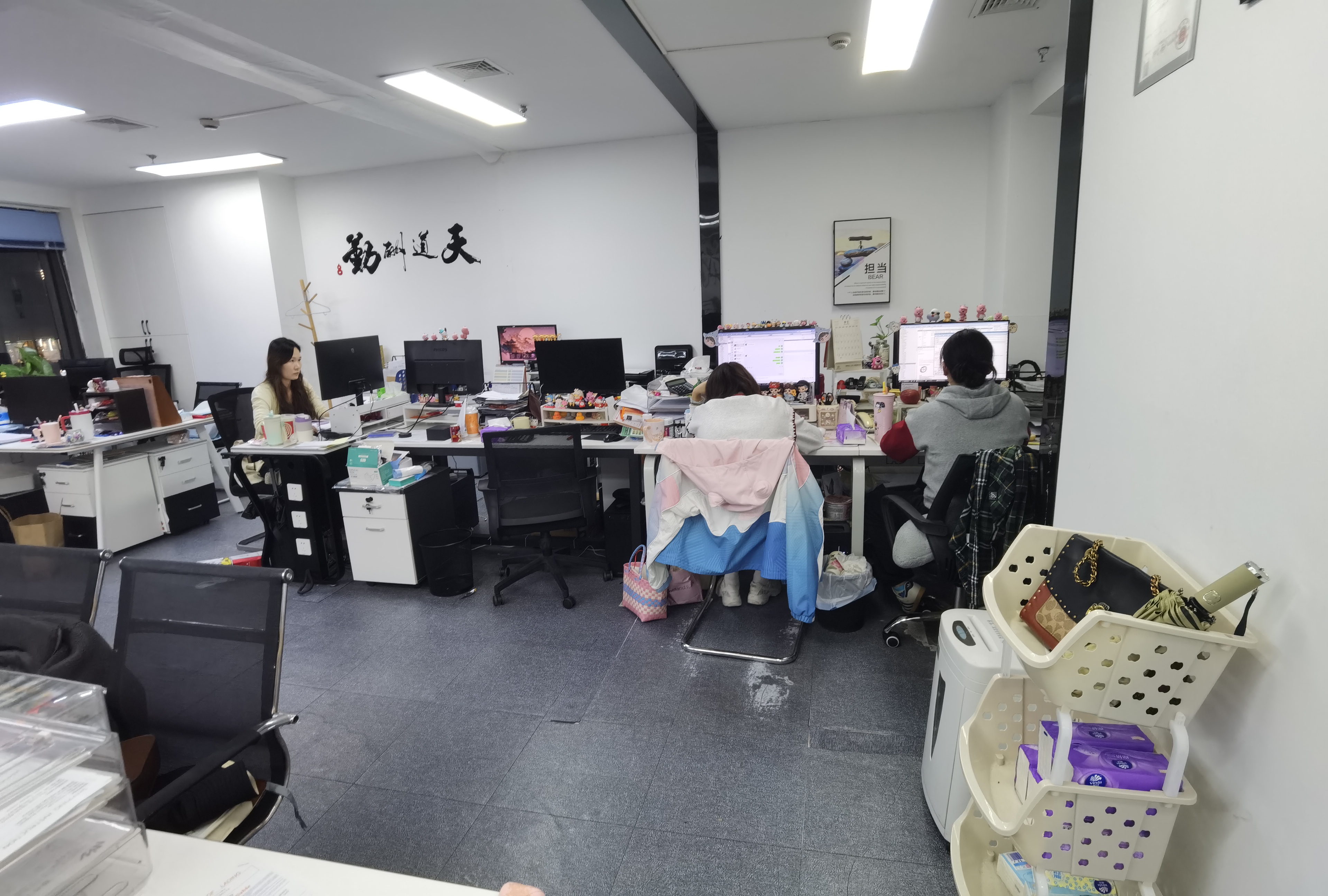 鲁迅公园嘉和国际大厦110平米写字楼出租