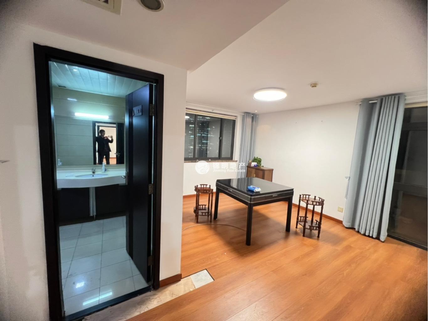 中山公园大众金融大厦198平米写字楼出租