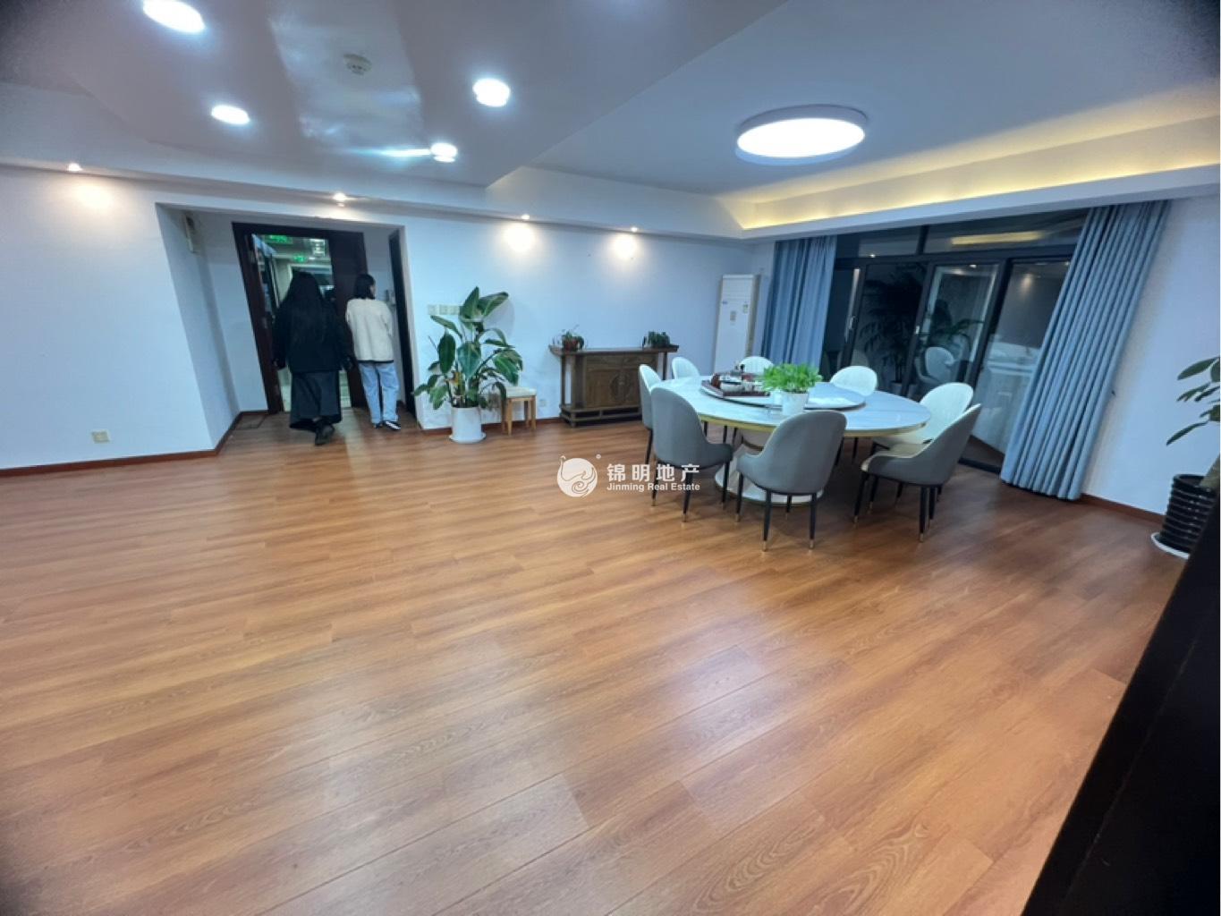 中山公园大众金融大厦198平米写字楼出租