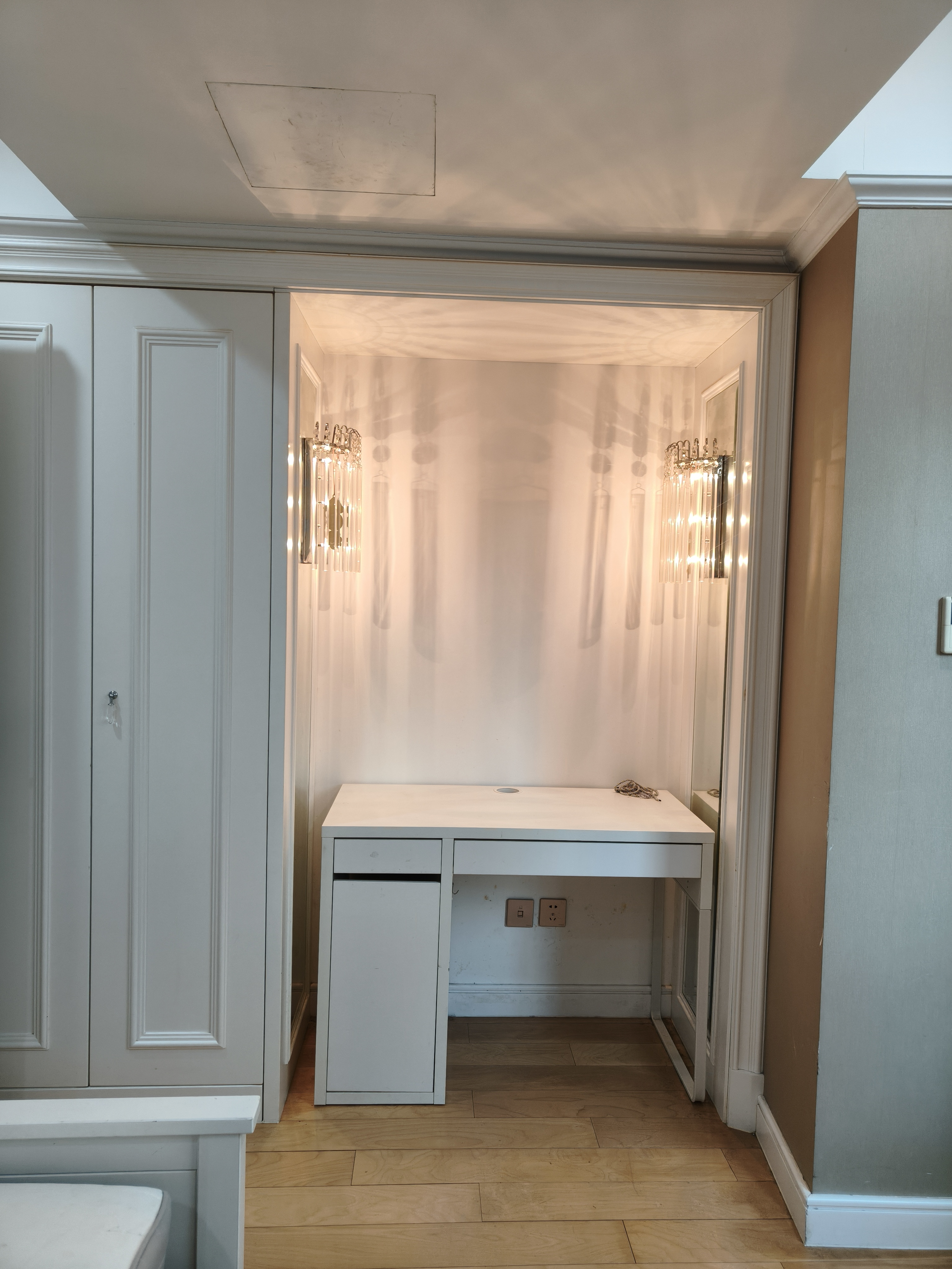 光新一品国际55平米写字楼出租