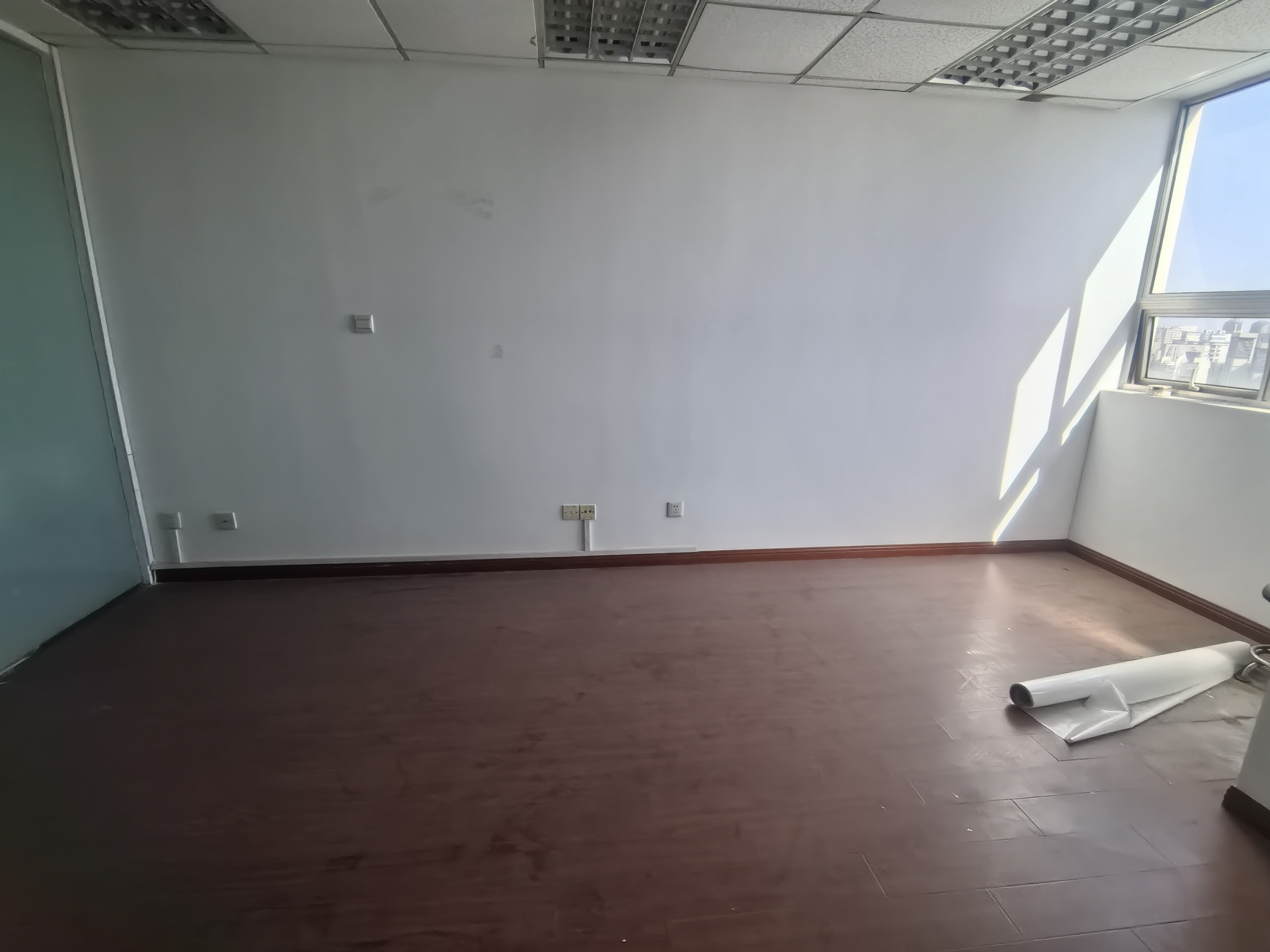 打浦桥致远大厦101平米写字楼出租