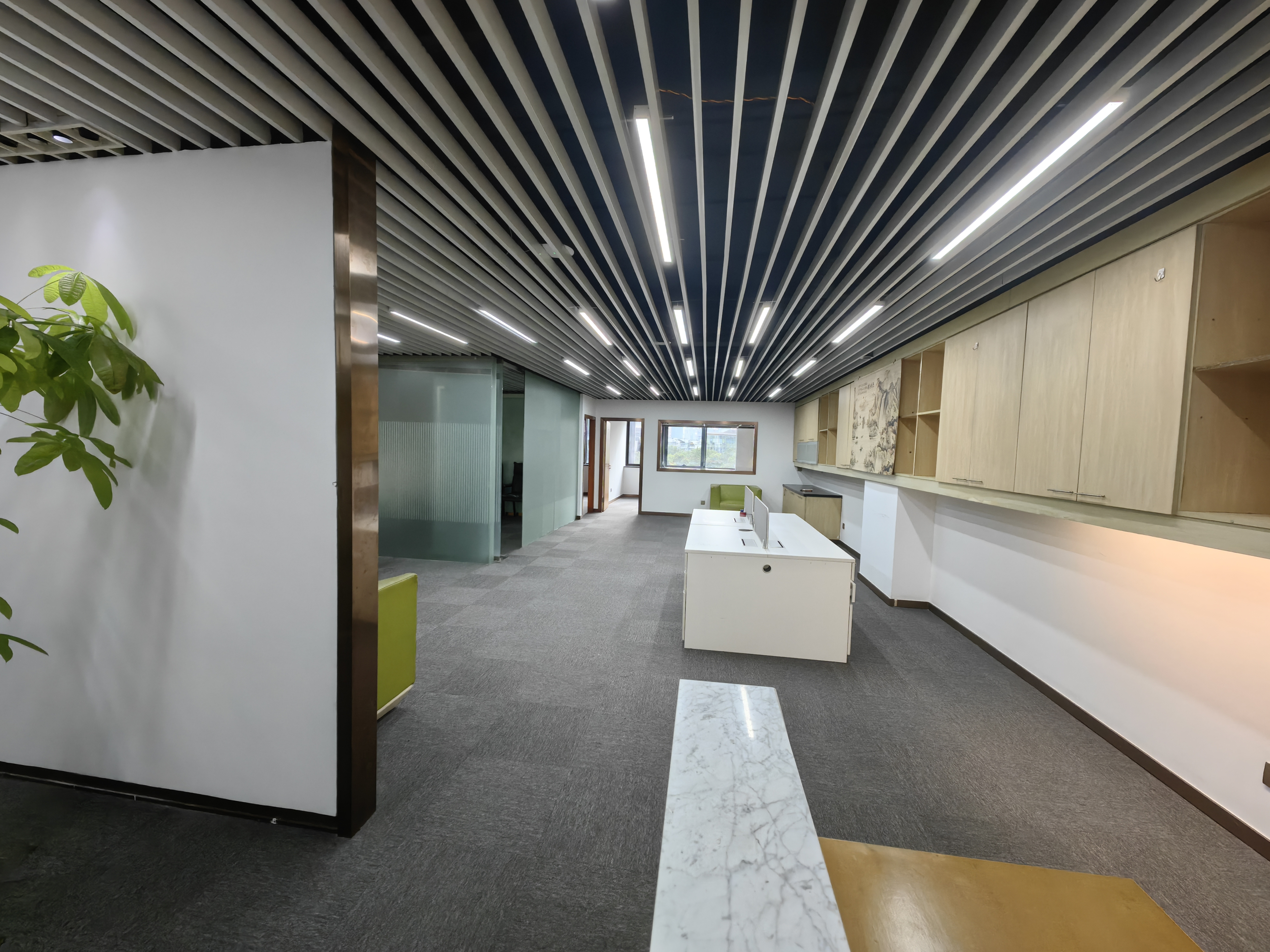 周家嘴路海上海176平米写字楼出租