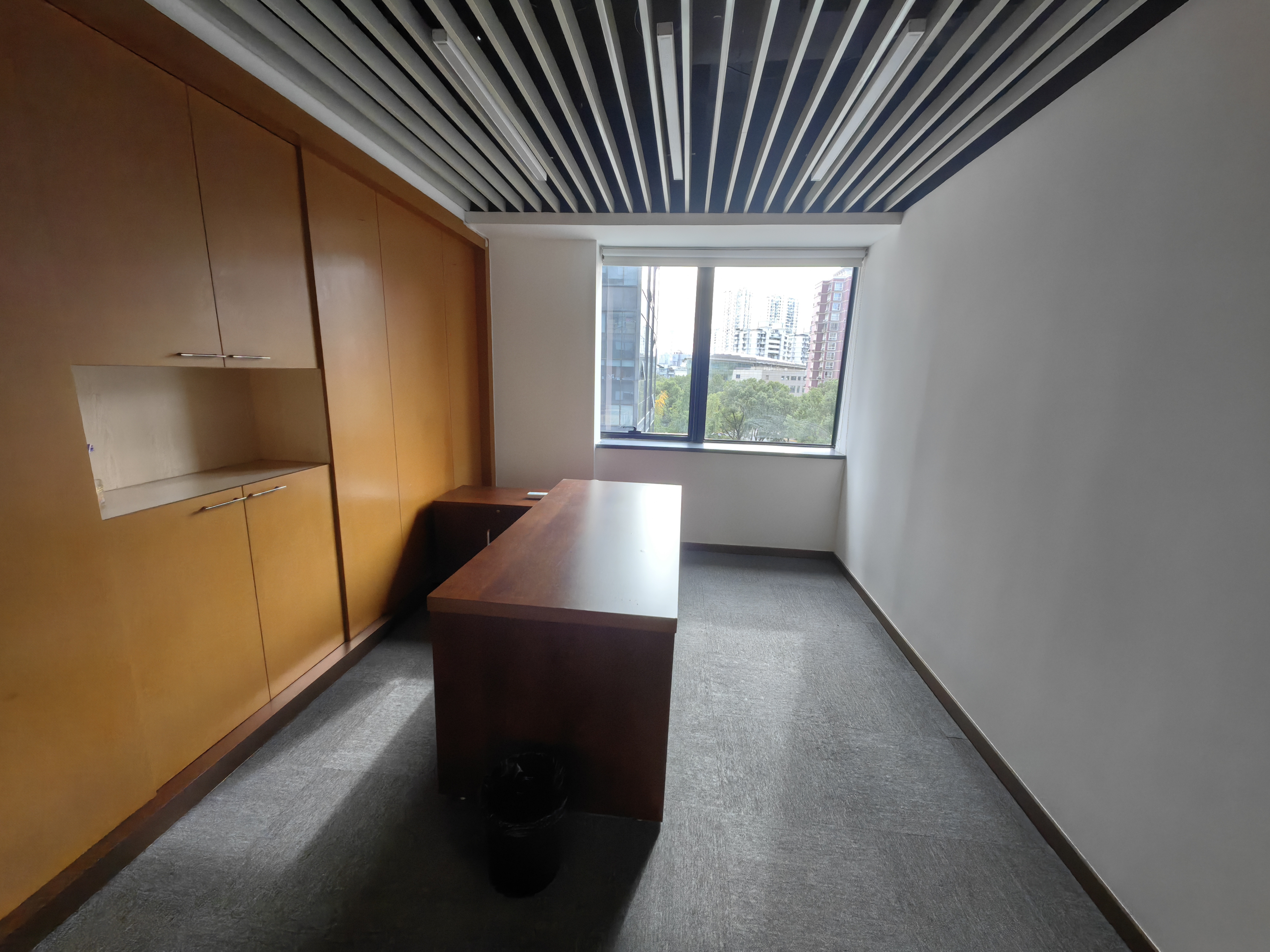 周家嘴路海上海176平米写字楼出租