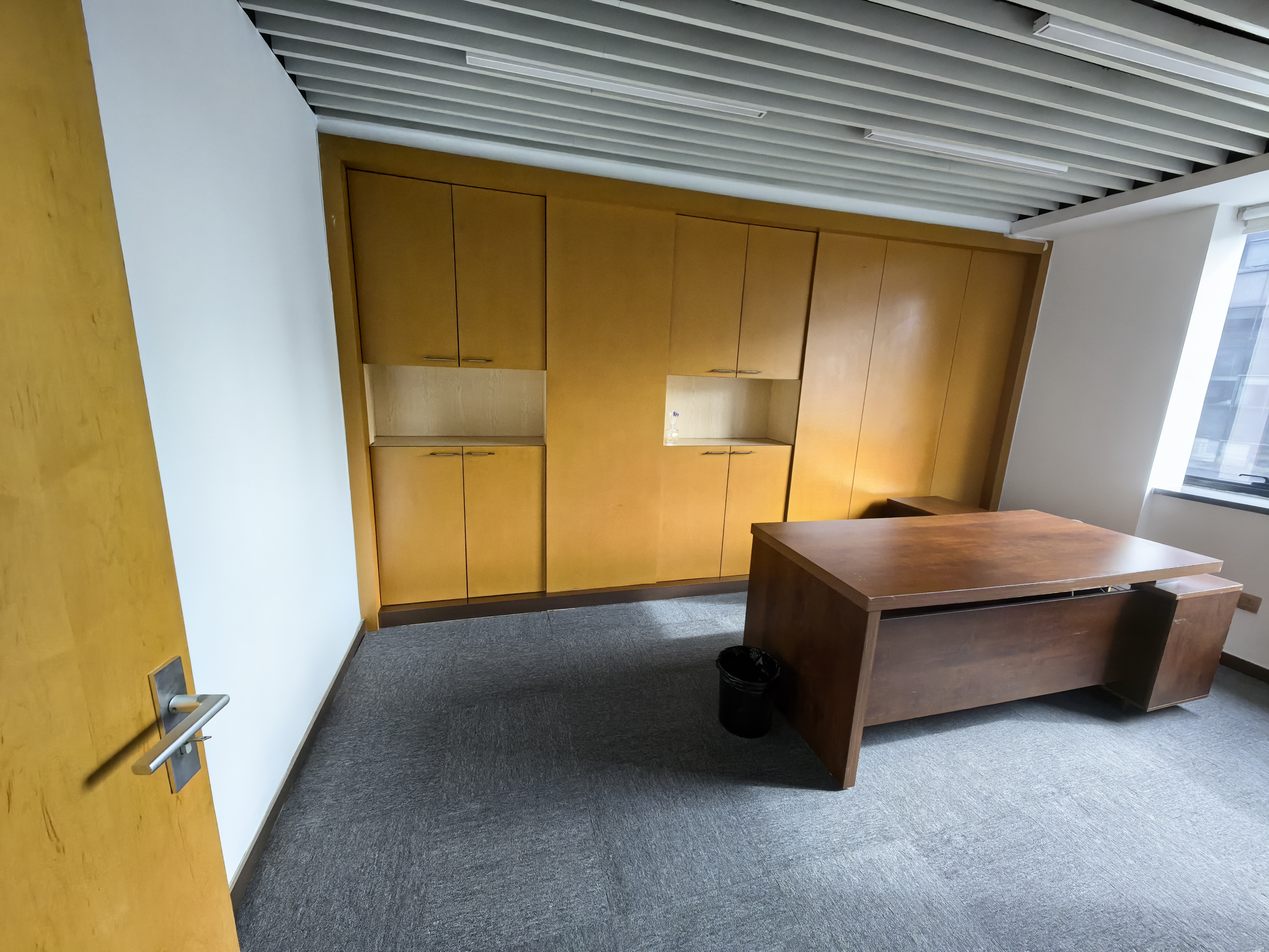 周家嘴路海上海176平米写字楼出租