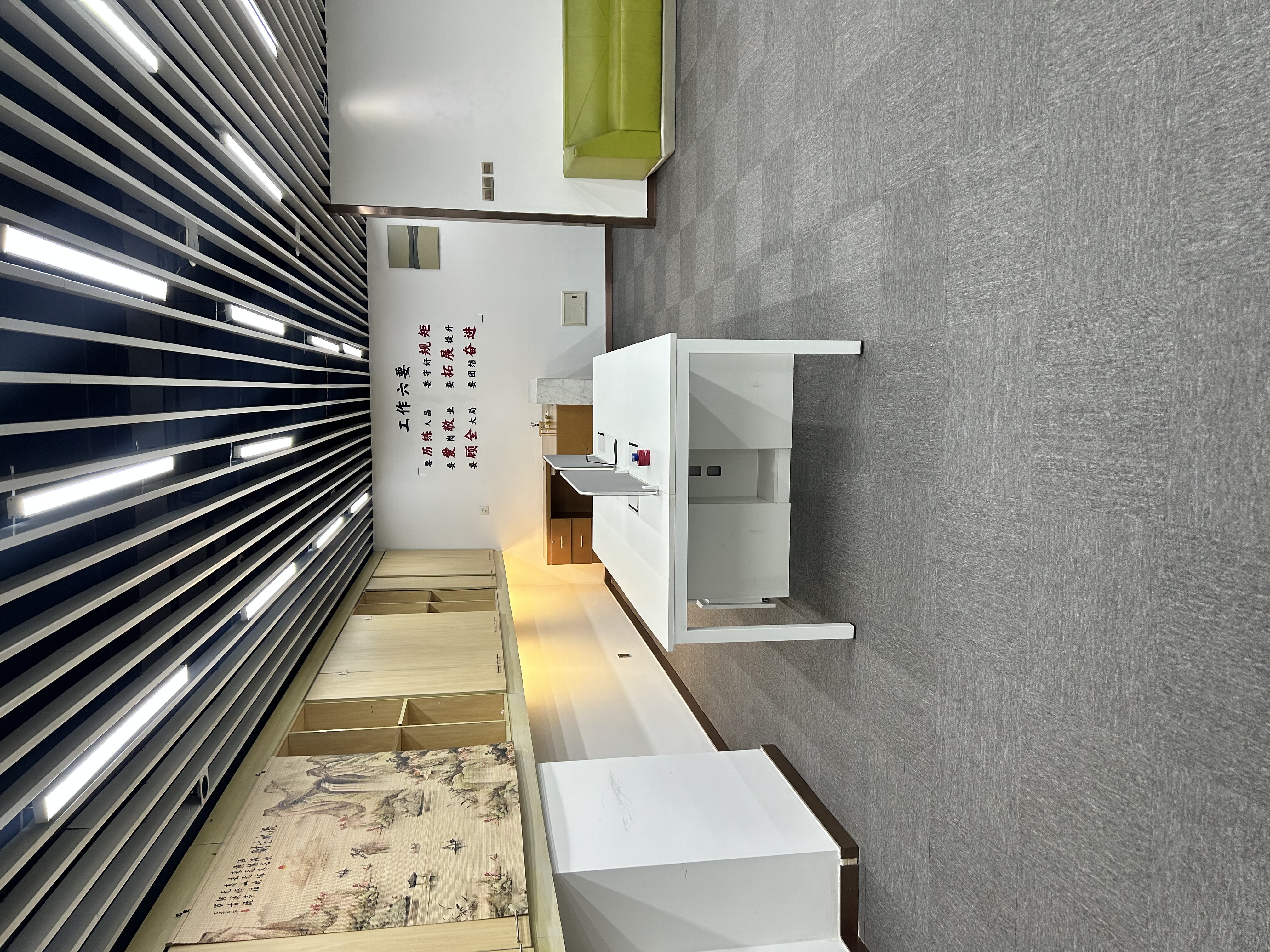 周家嘴路海上海176平米写字楼出租