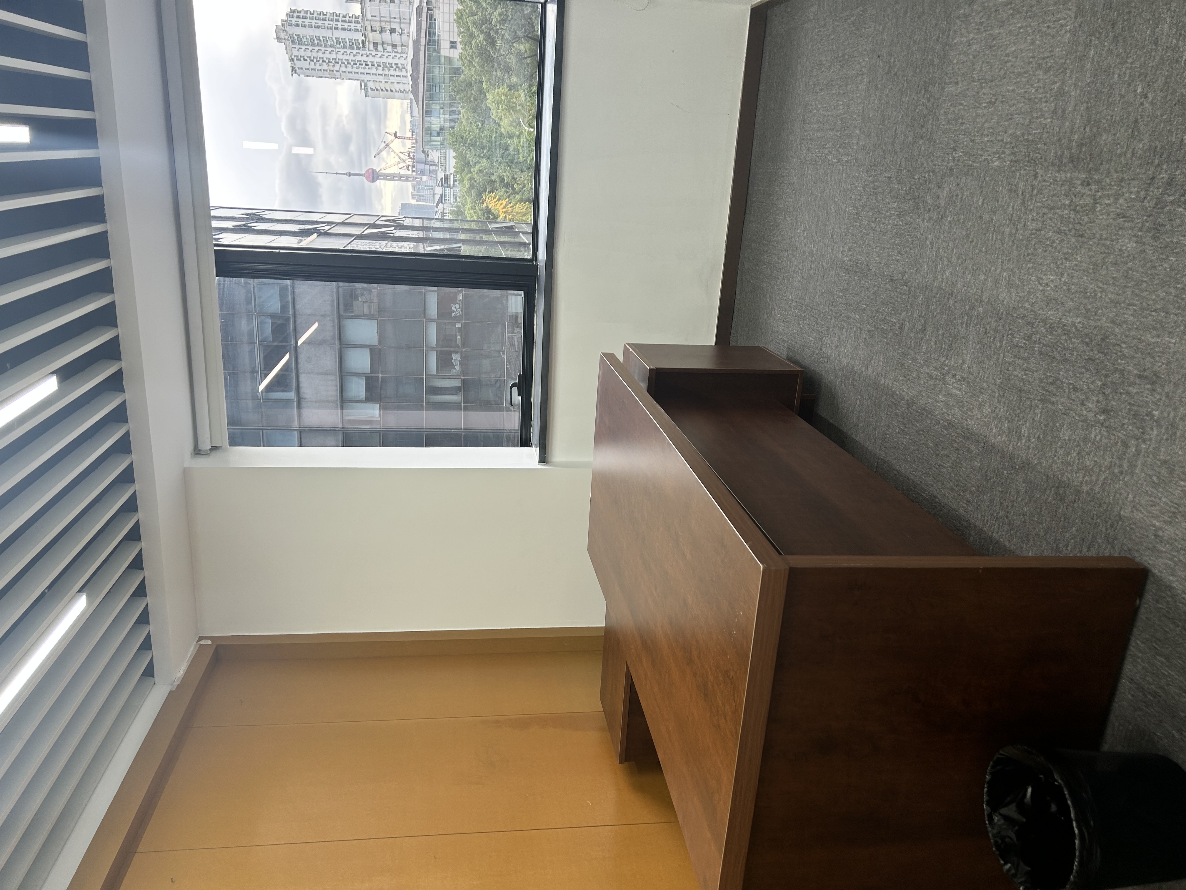 周家嘴路海上海176平米写字楼出租