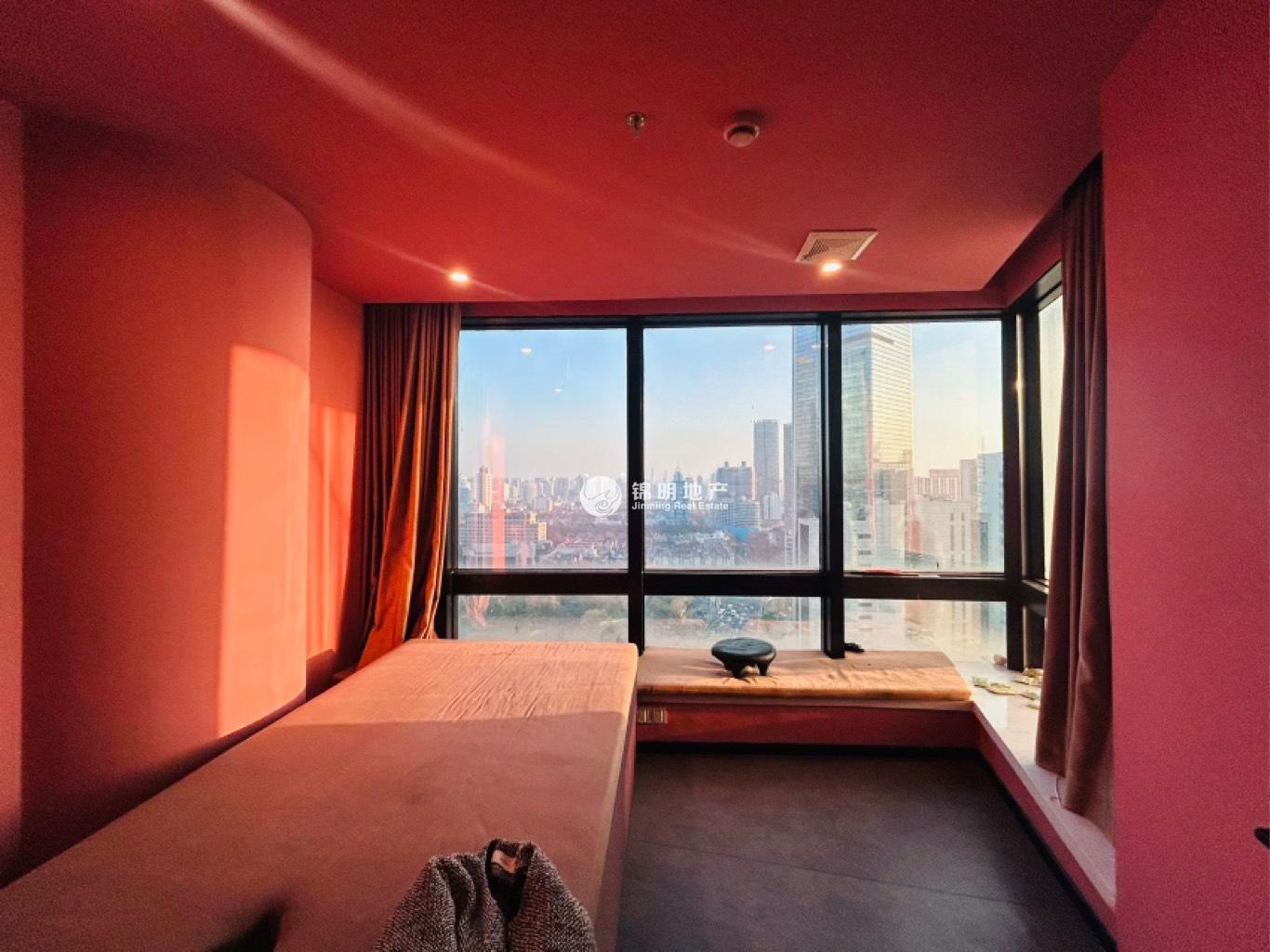 静安寺环球世界大厦168平米写字楼出租