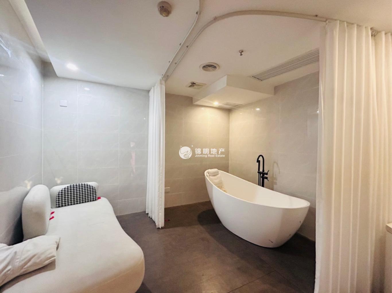 静安寺环球世界大厦168平米写字楼出租