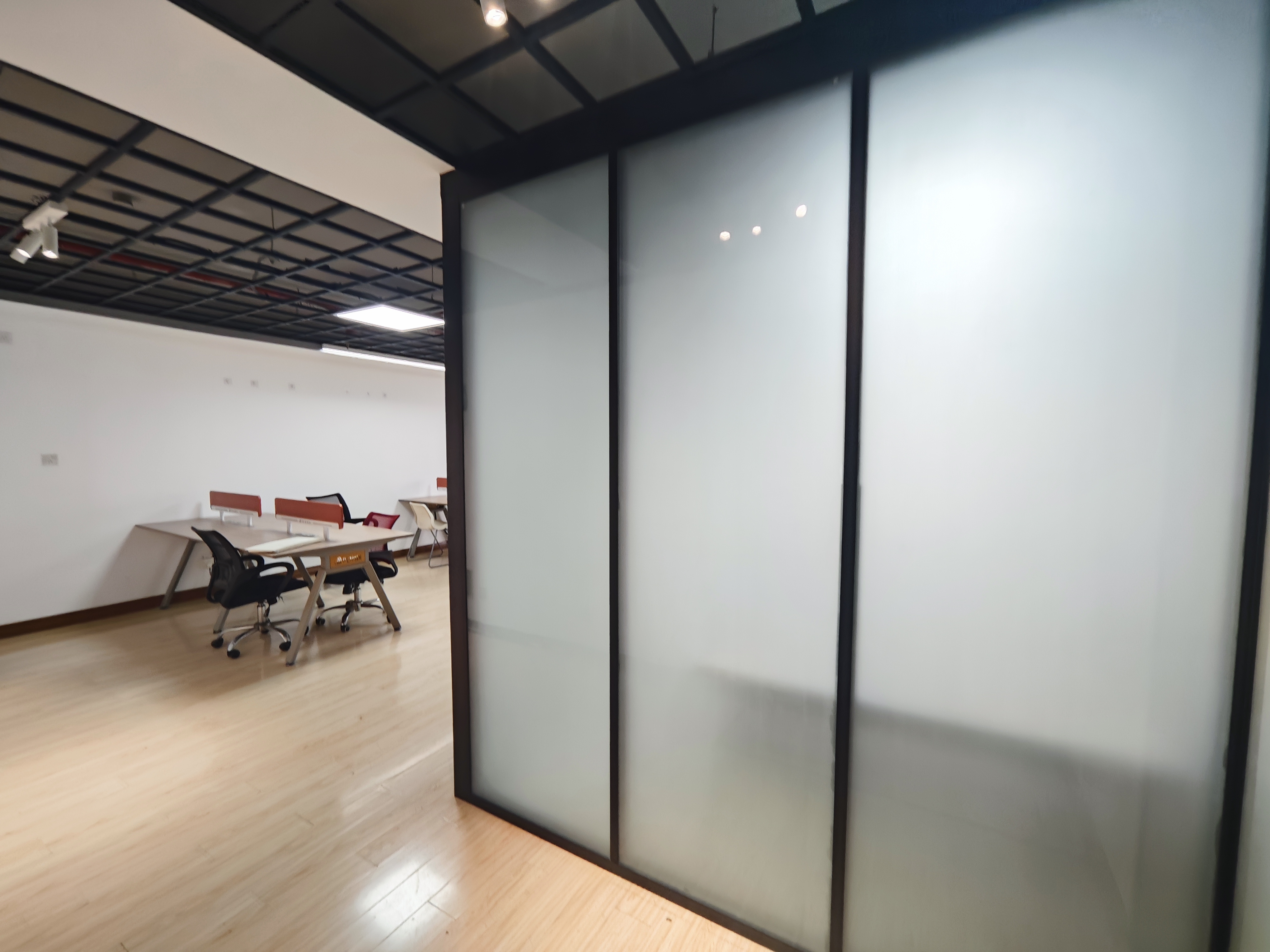 曹杨绿地同创大厦96平米写字楼出租