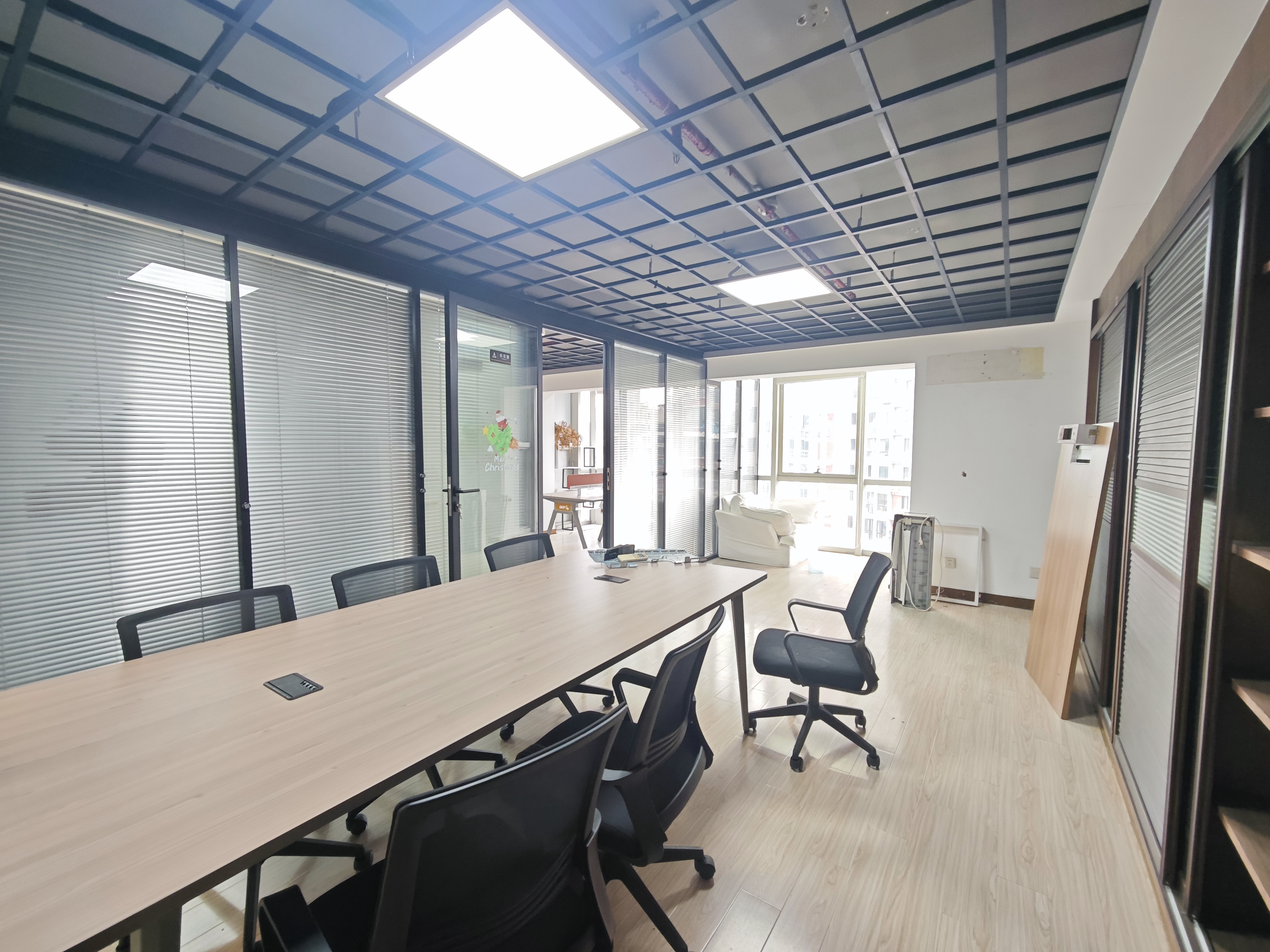 曹杨绿地同创大厦96平米写字楼出租