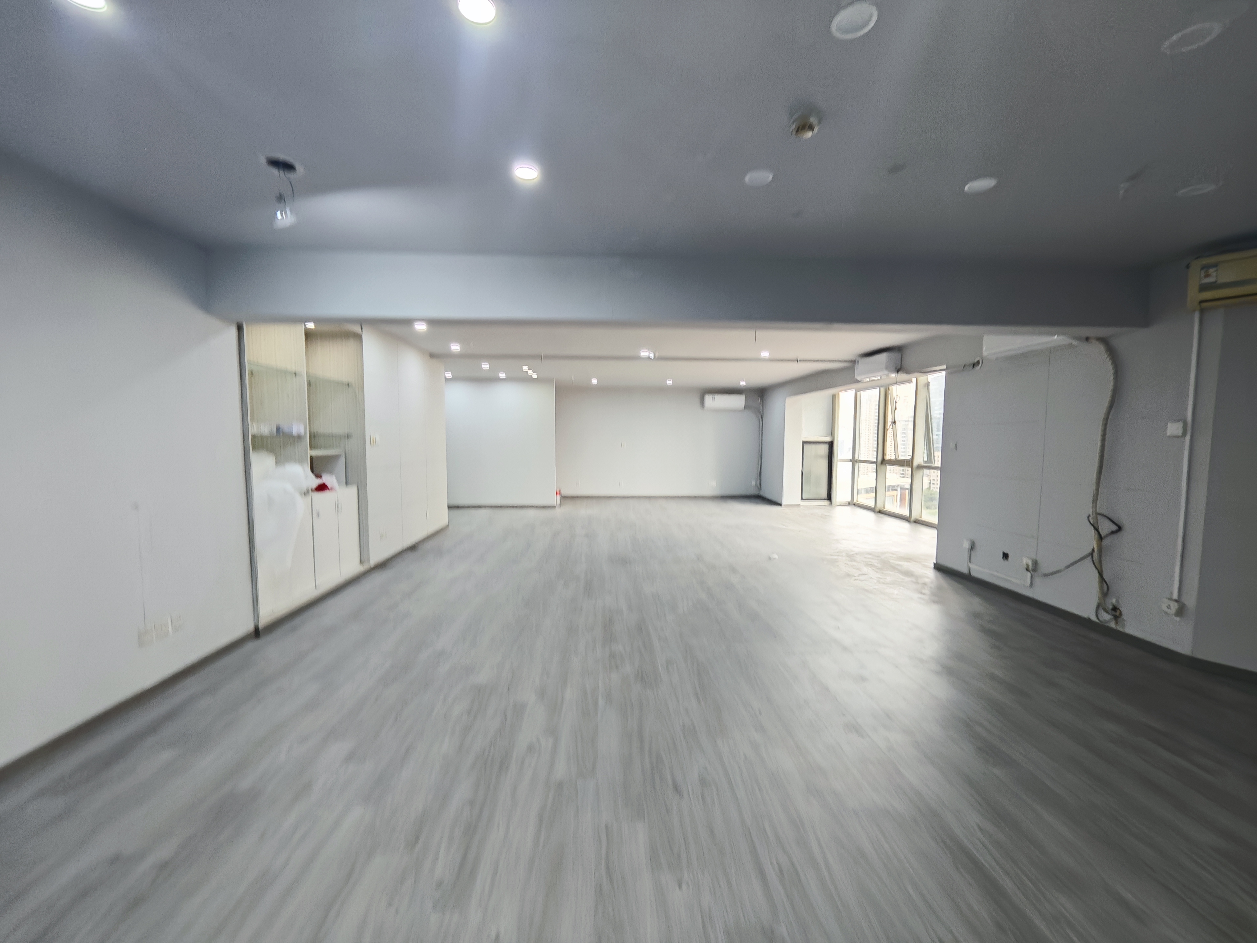 曹杨绿地同创大厦125平米写字楼出租