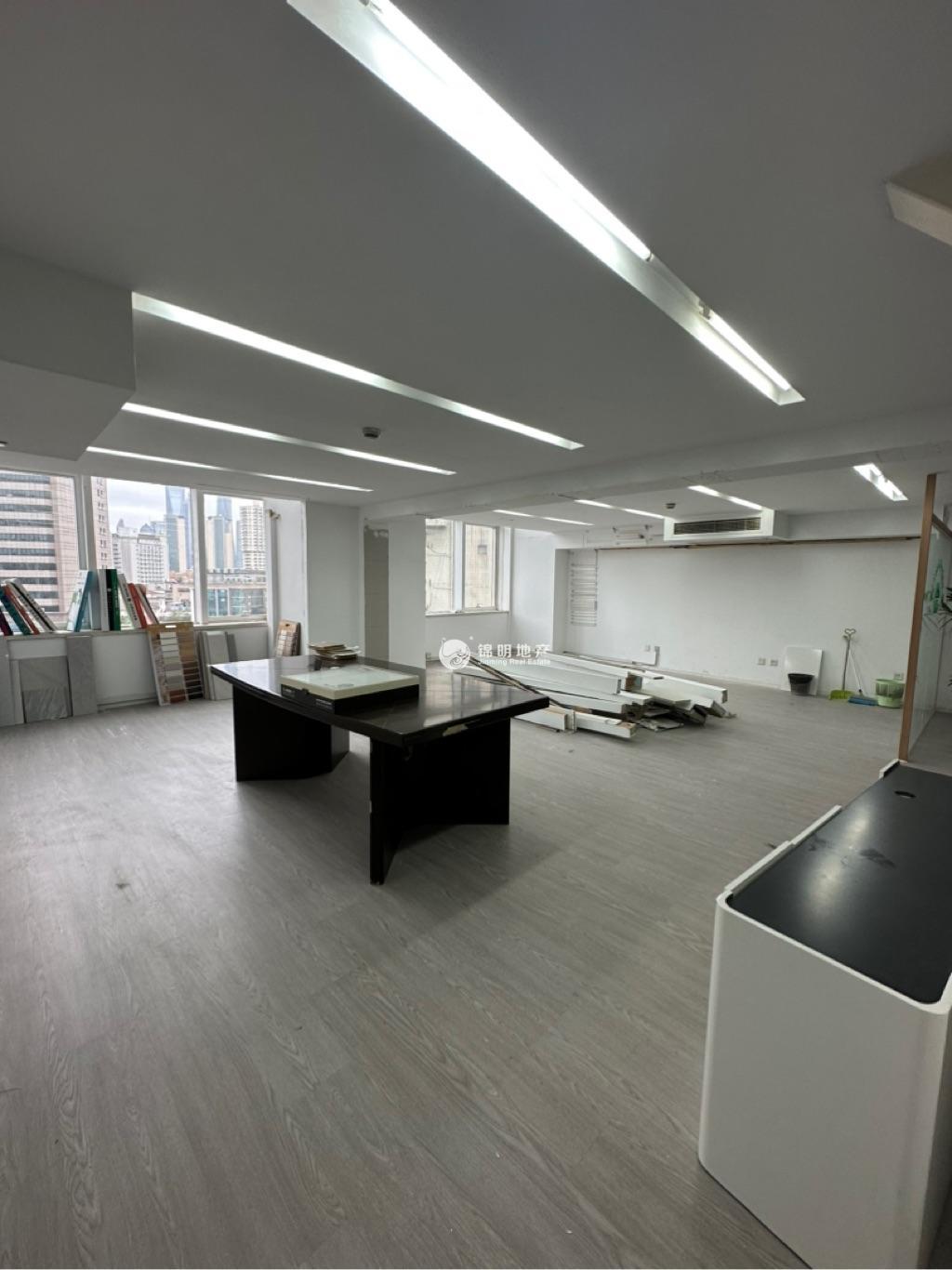 四川北路海泰时代大厦104平米写字楼出租