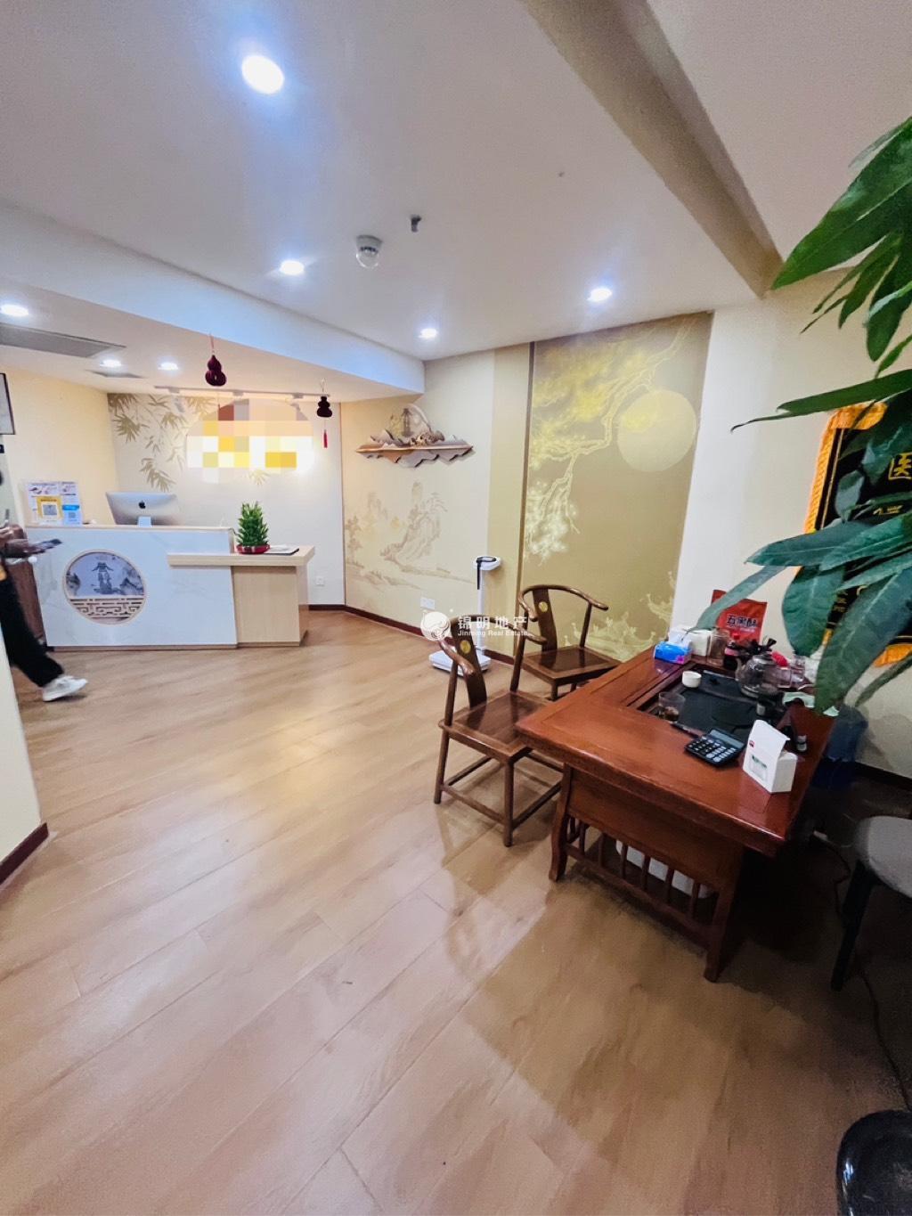 静安寺环球世界大厦117平米写字楼出租