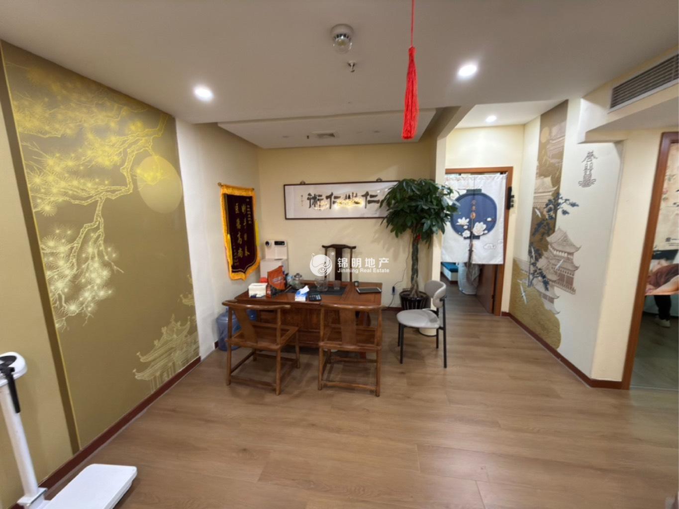 静安寺环球世界大厦117平米写字楼出租