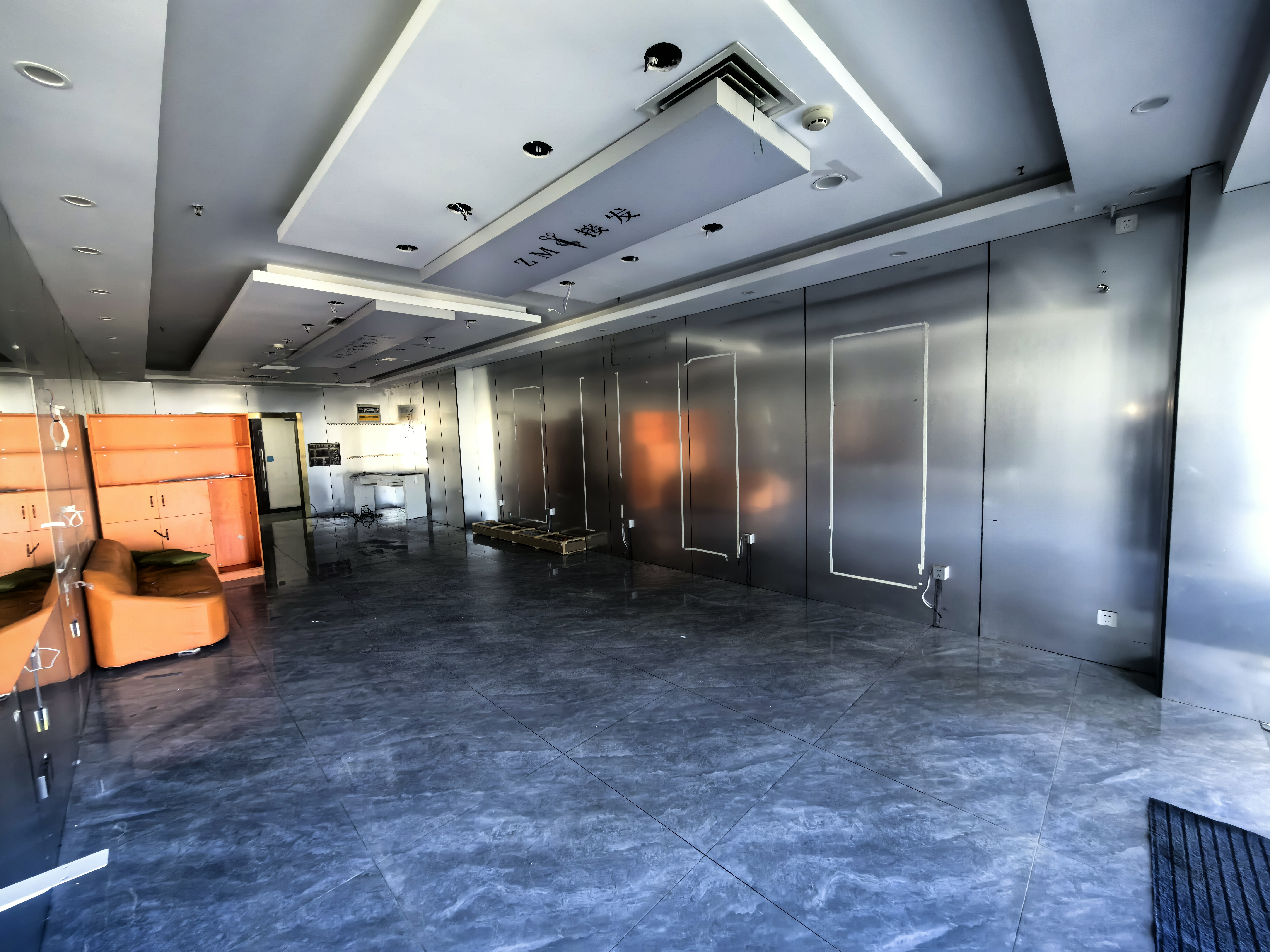 长寿路财富时代大厦92平米写字楼出租