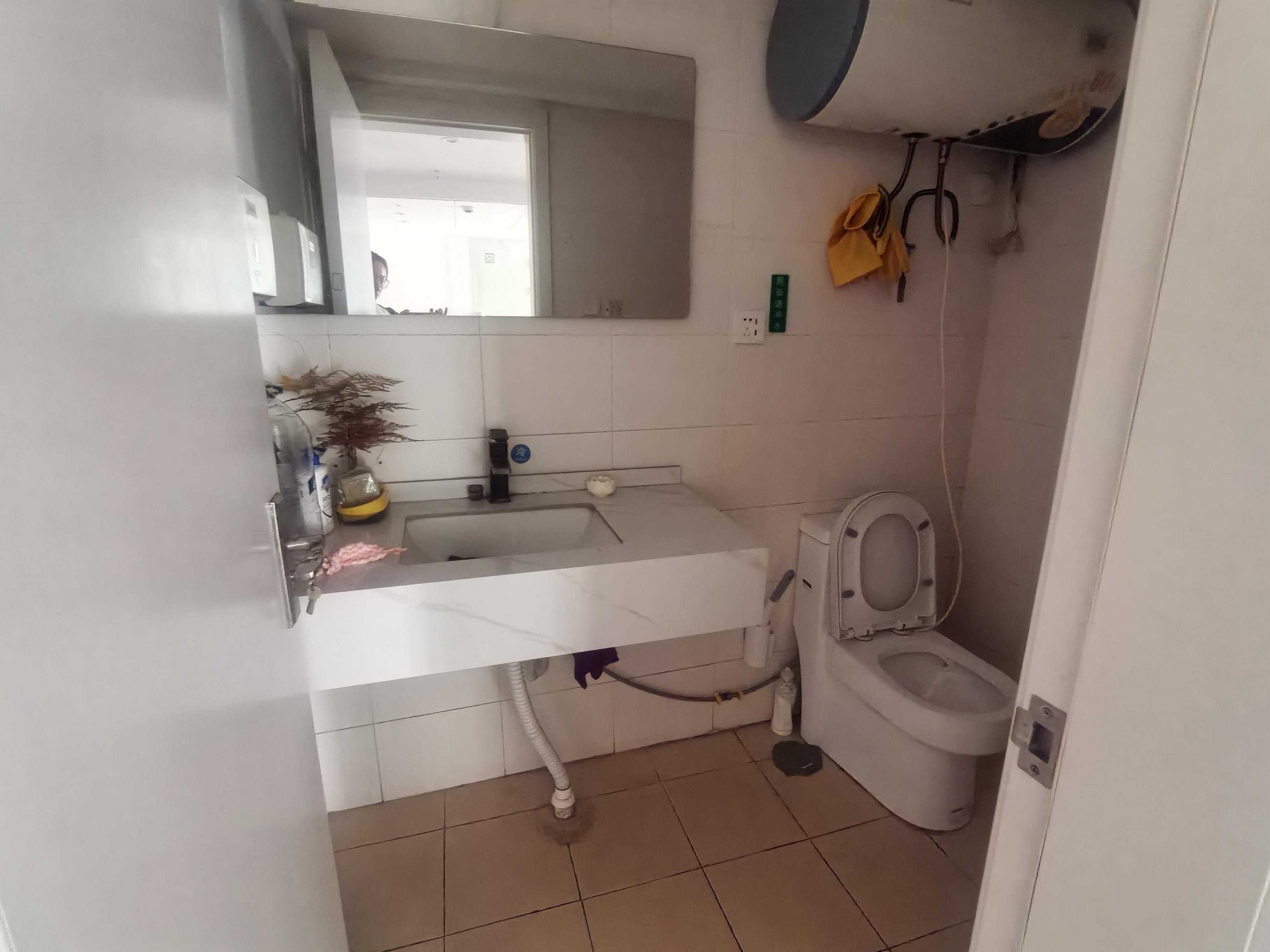 老西门万事利大厦103平米写字楼出租