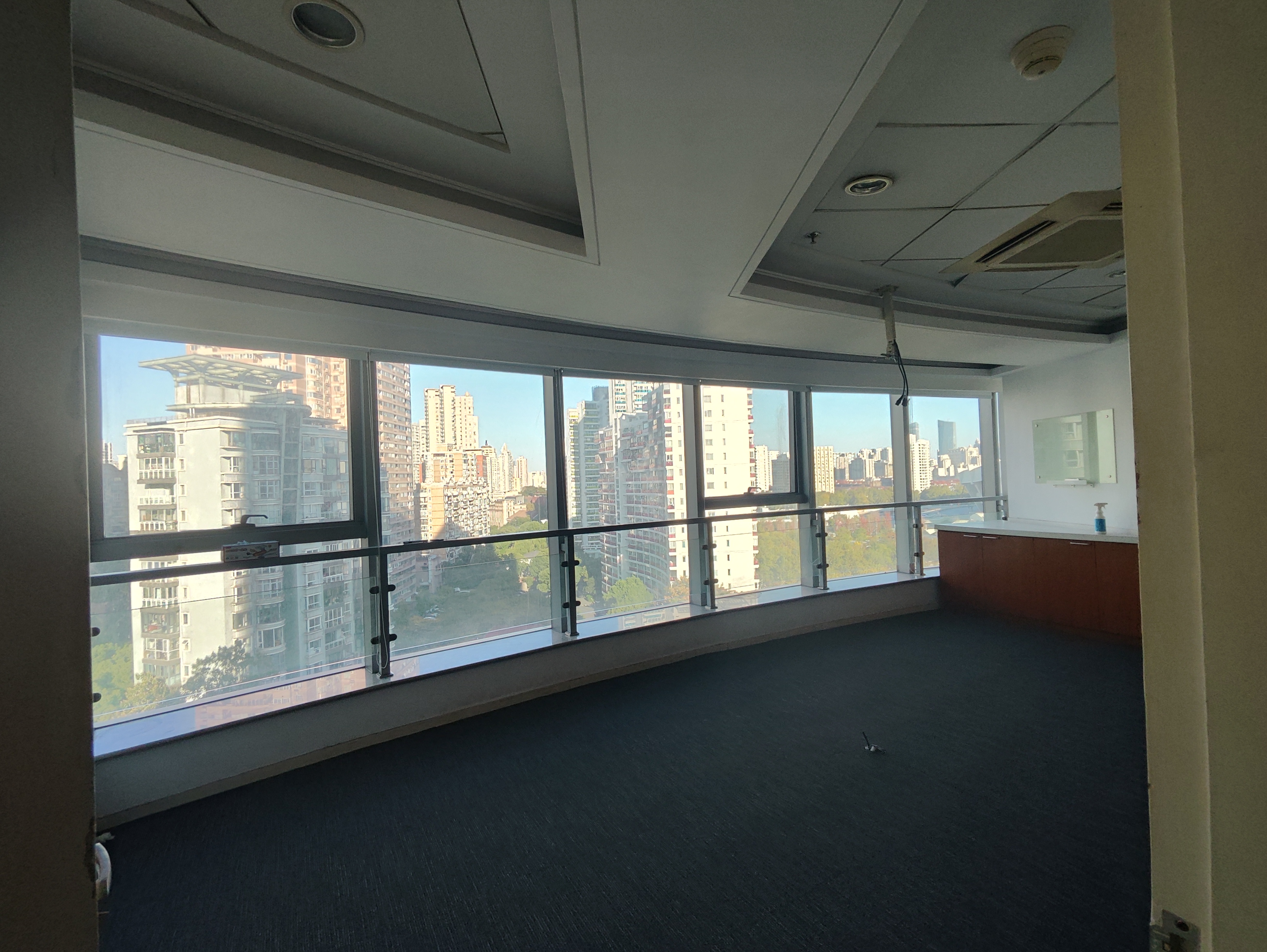 万体馆飞洲国际广场220平米写字楼出租