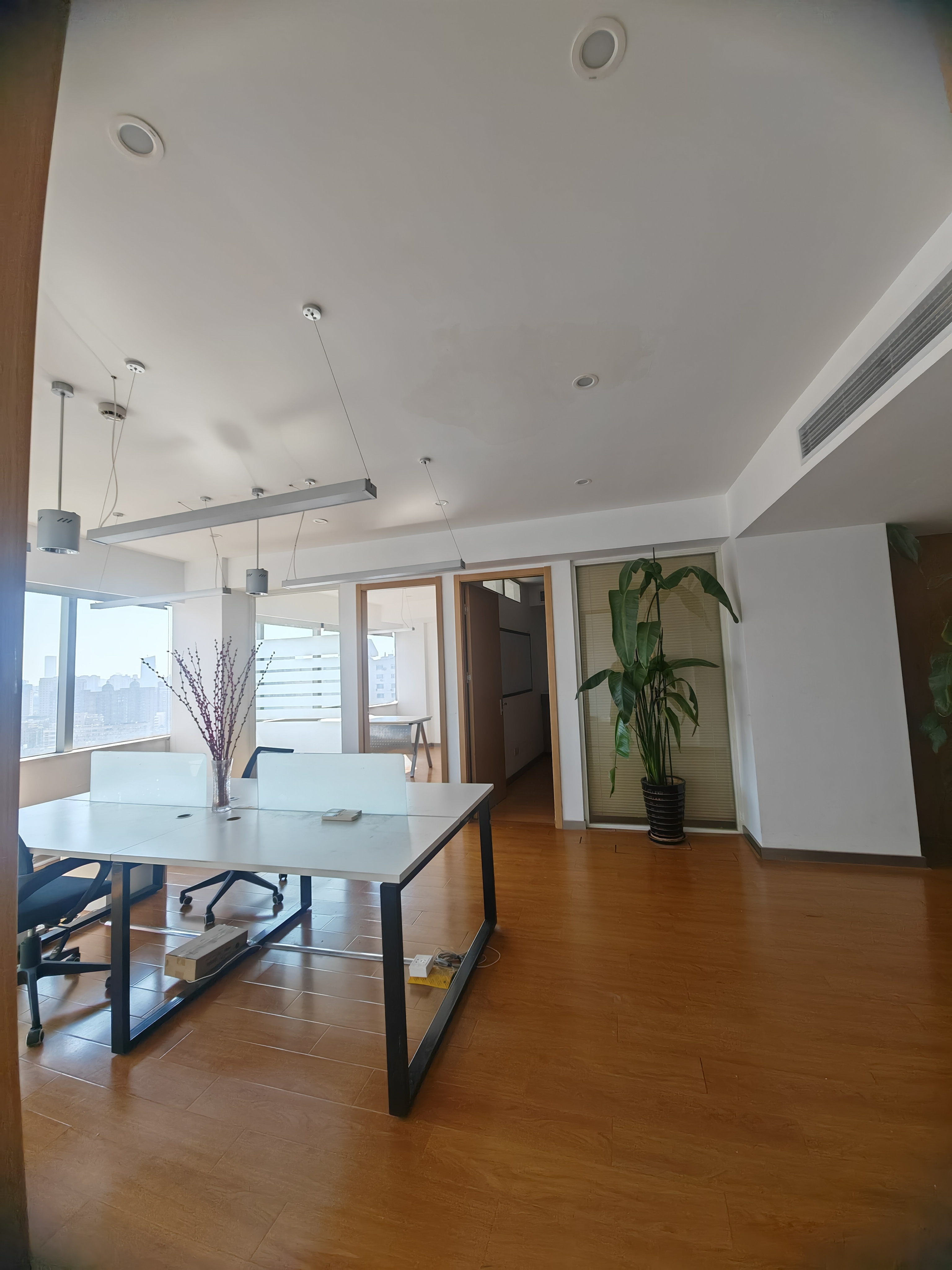 徐家汇坤阳国际商务广场177平米写字楼出租