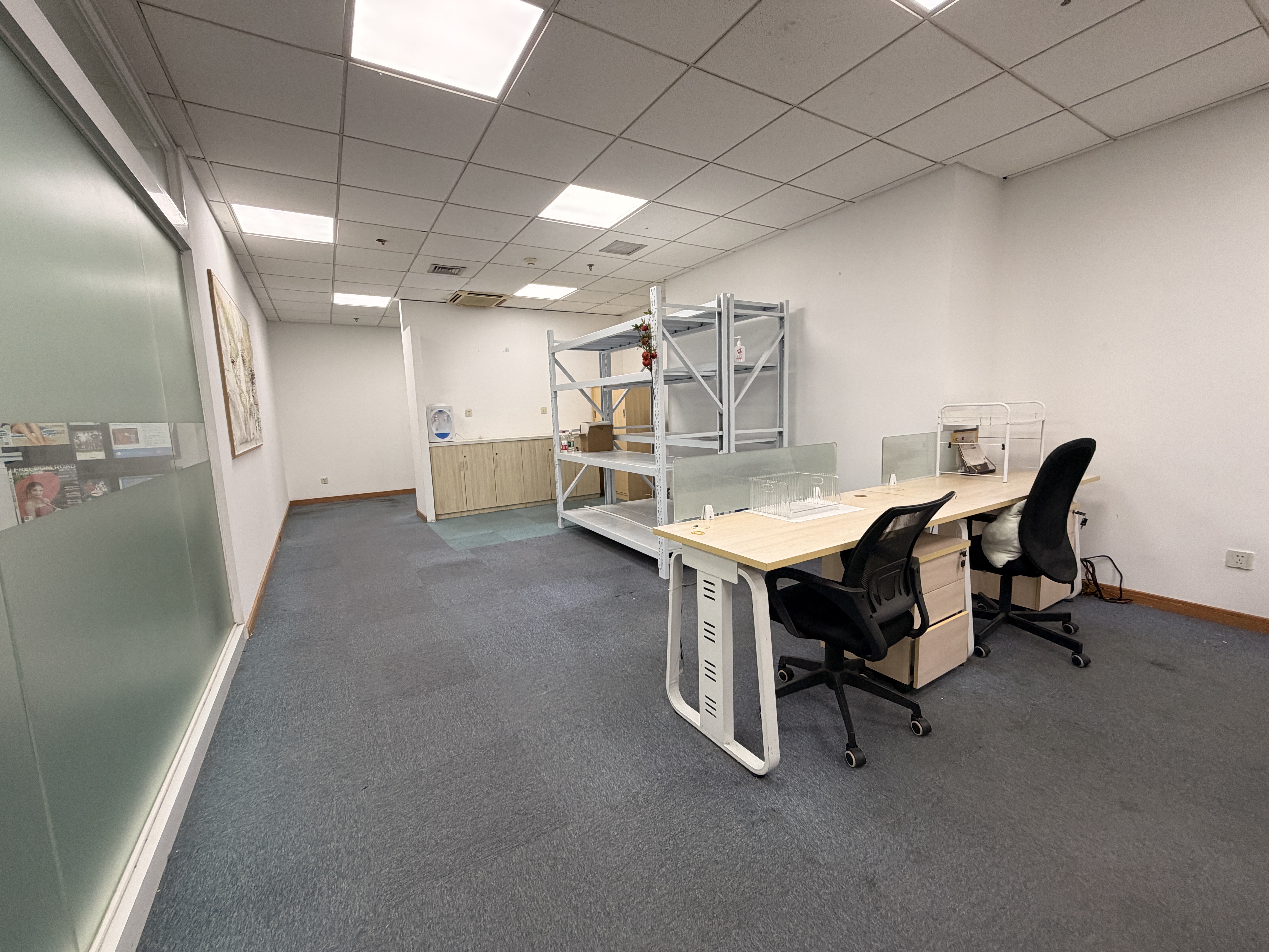 徐家汇均瑶国际广场123平米写字楼出租