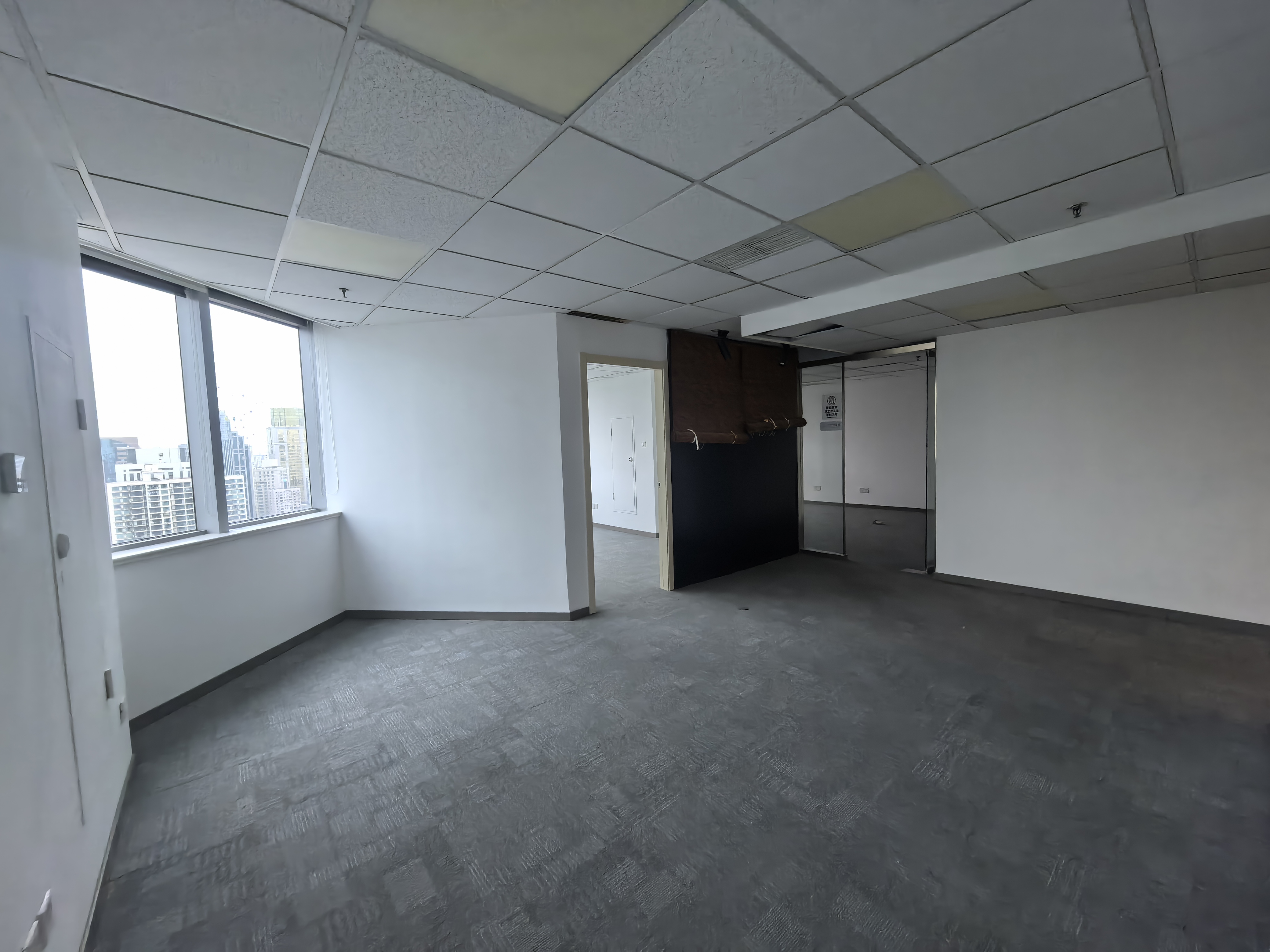 淮海中路淮海中华大厦176平米写字楼出租