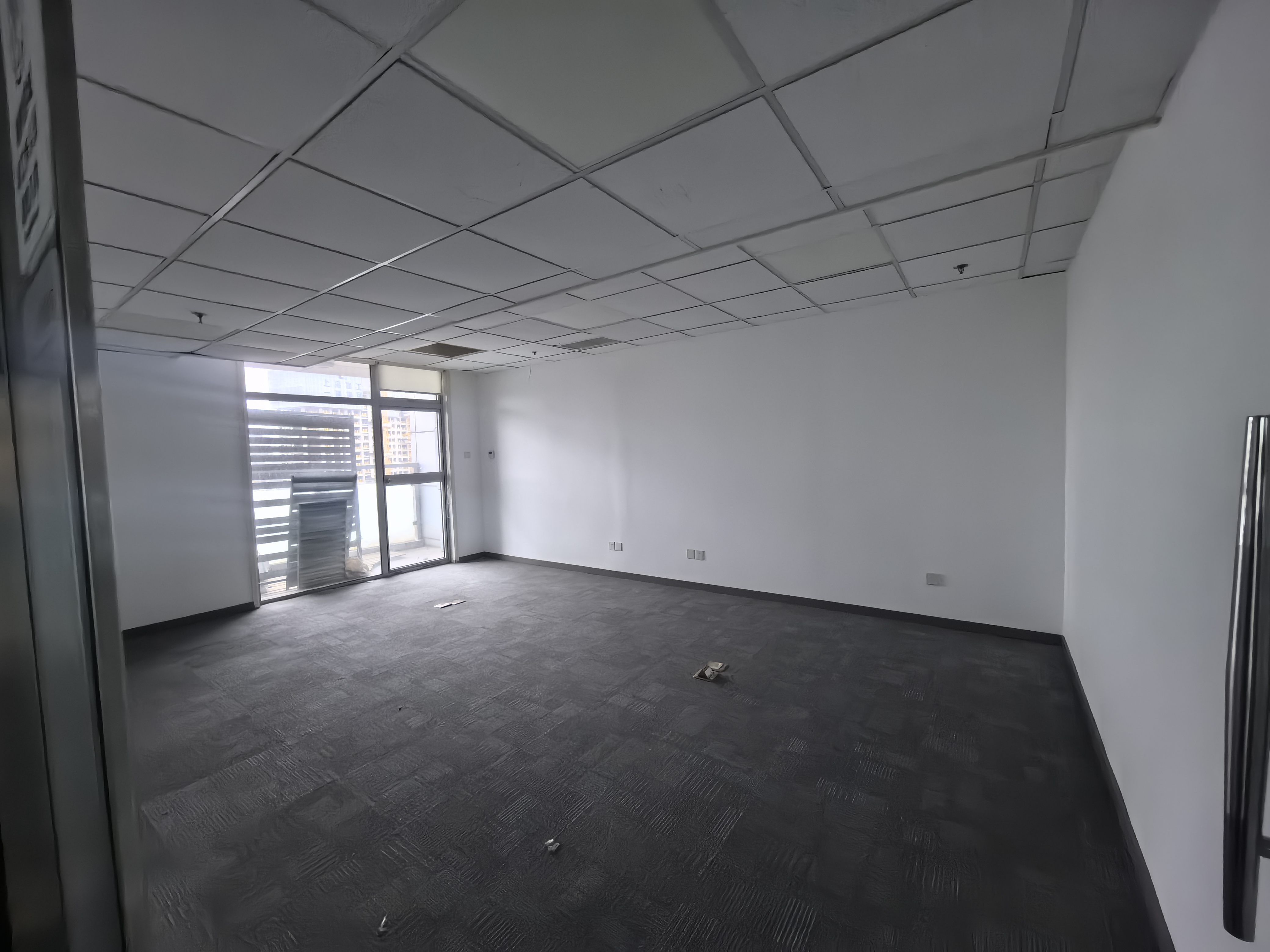 淮海中路淮海中华大厦176平米写字楼出租