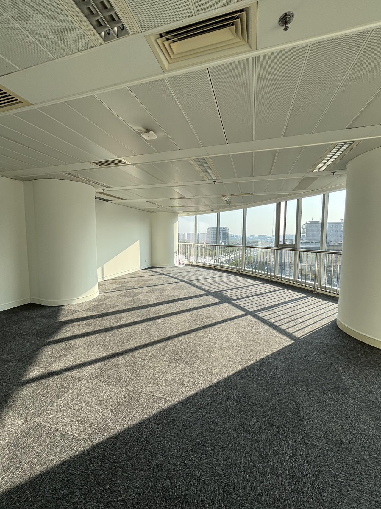 长征绿洲中环中心111平米写字楼出租