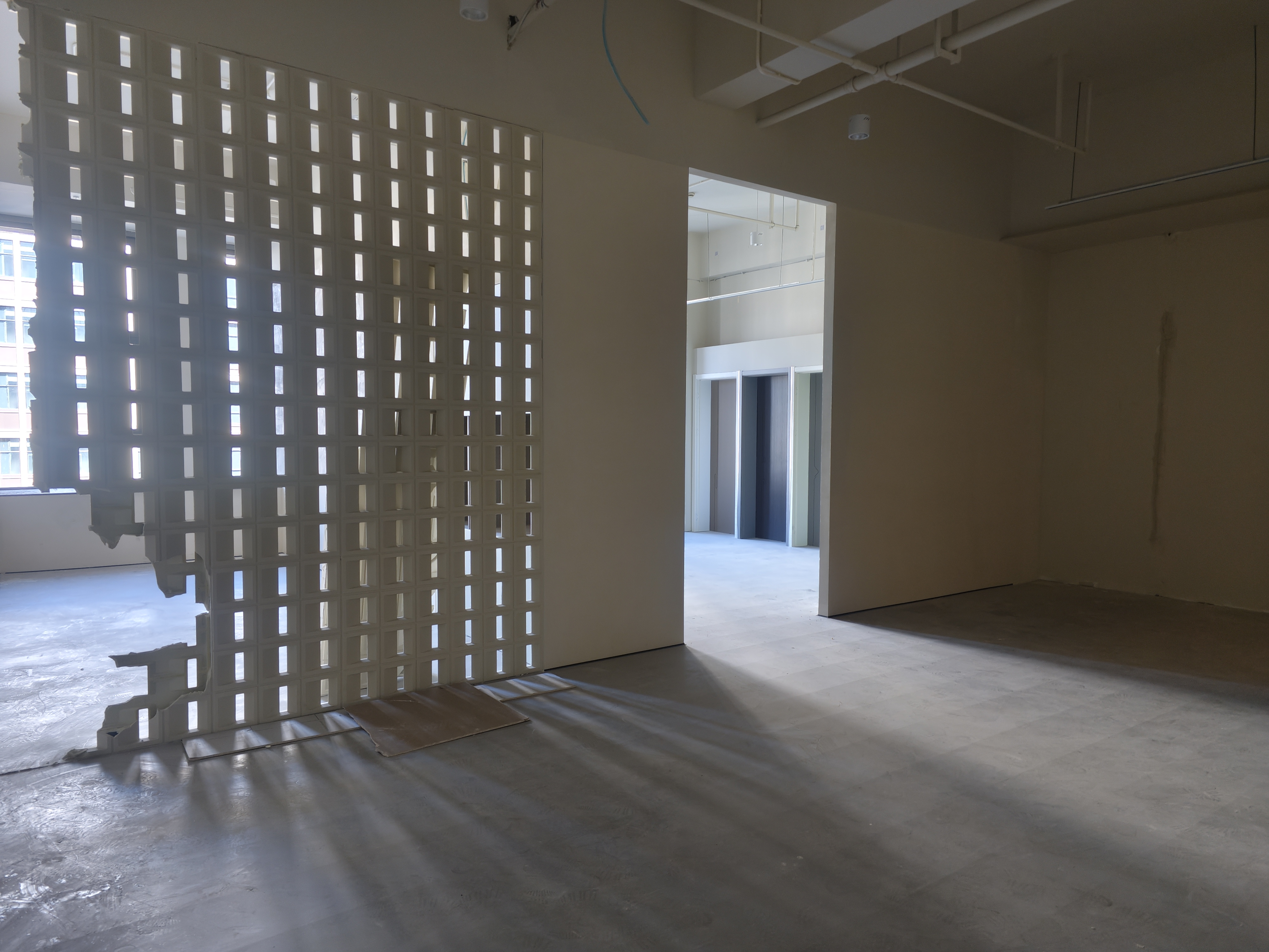 新江湾城绿地双创中心152平米写字楼出租