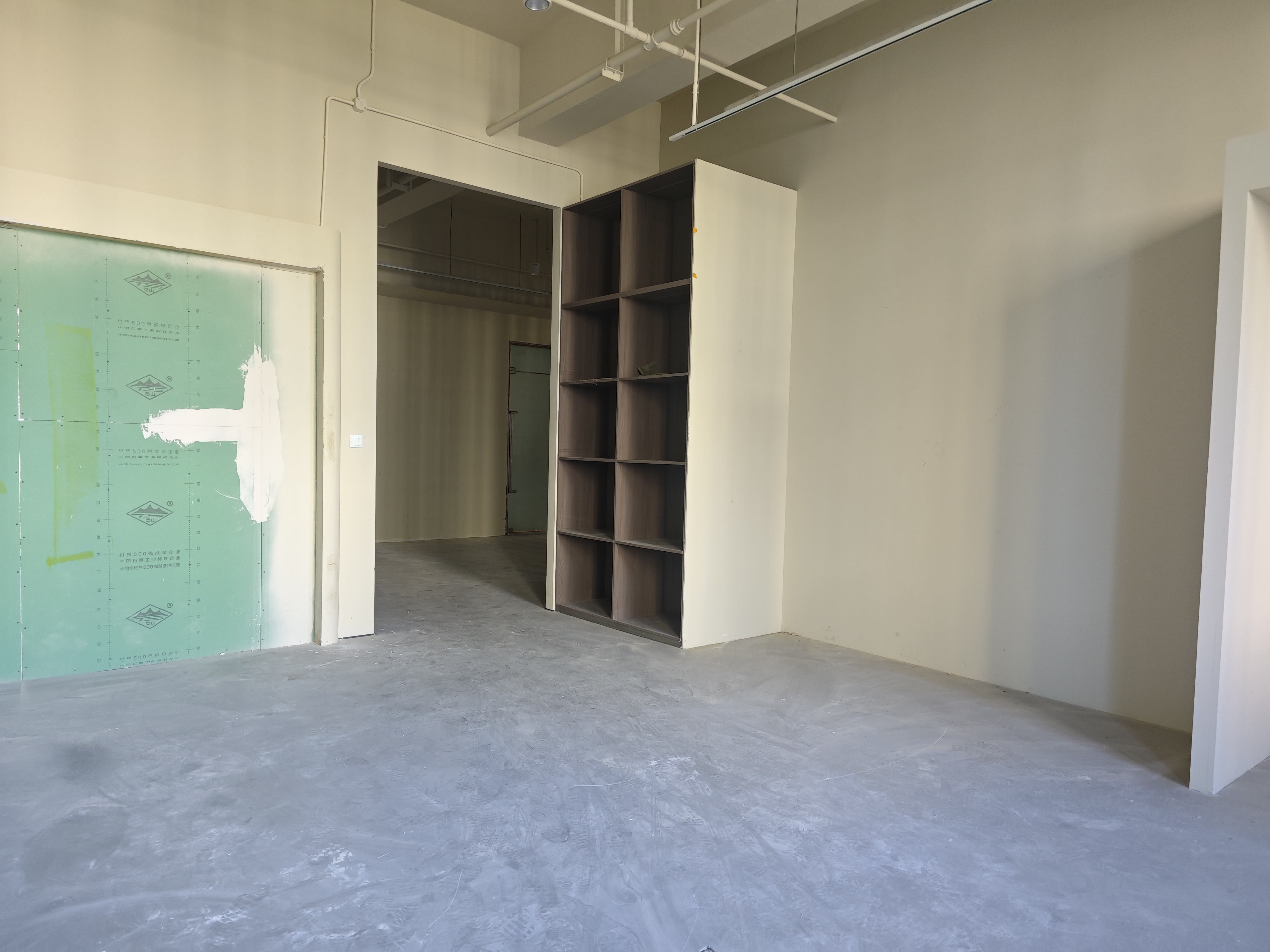 新江湾城绿地双创中心152平米写字楼出租