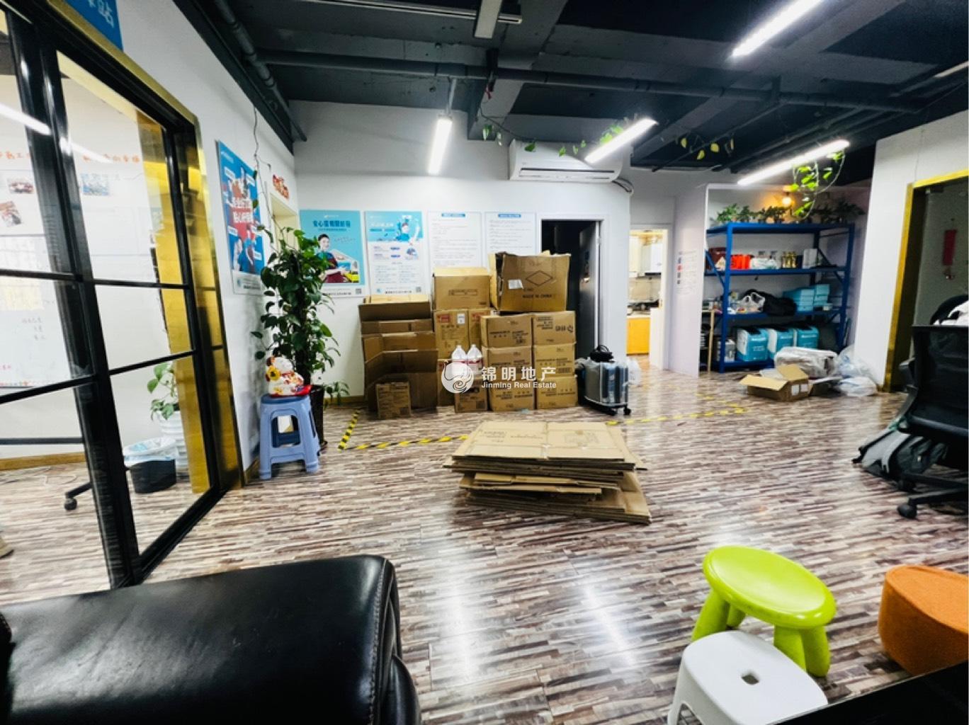 打浦桥裕兴大厦171平米写字楼出租