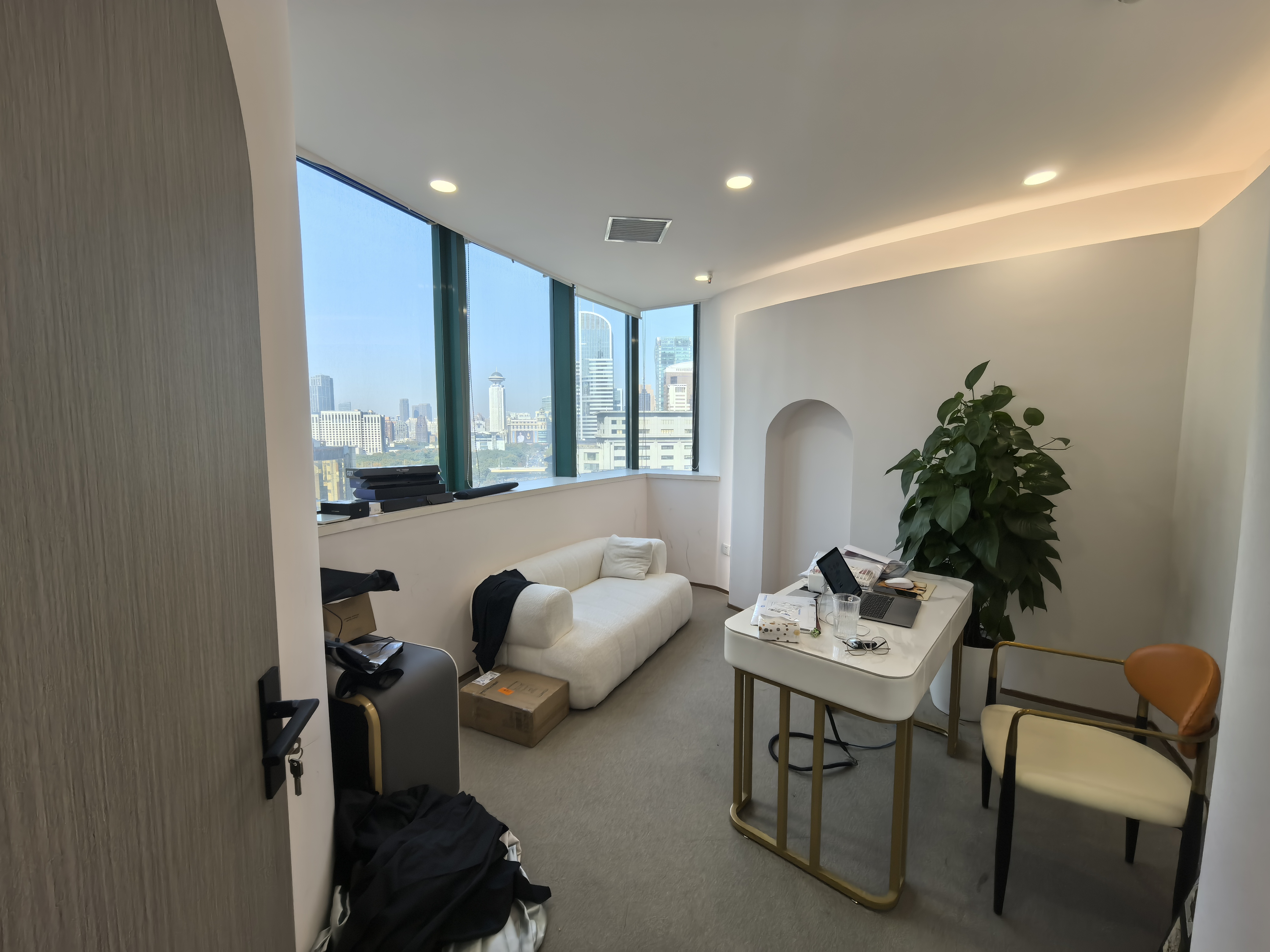 淮海中路恒积大厦219平米写字楼出租