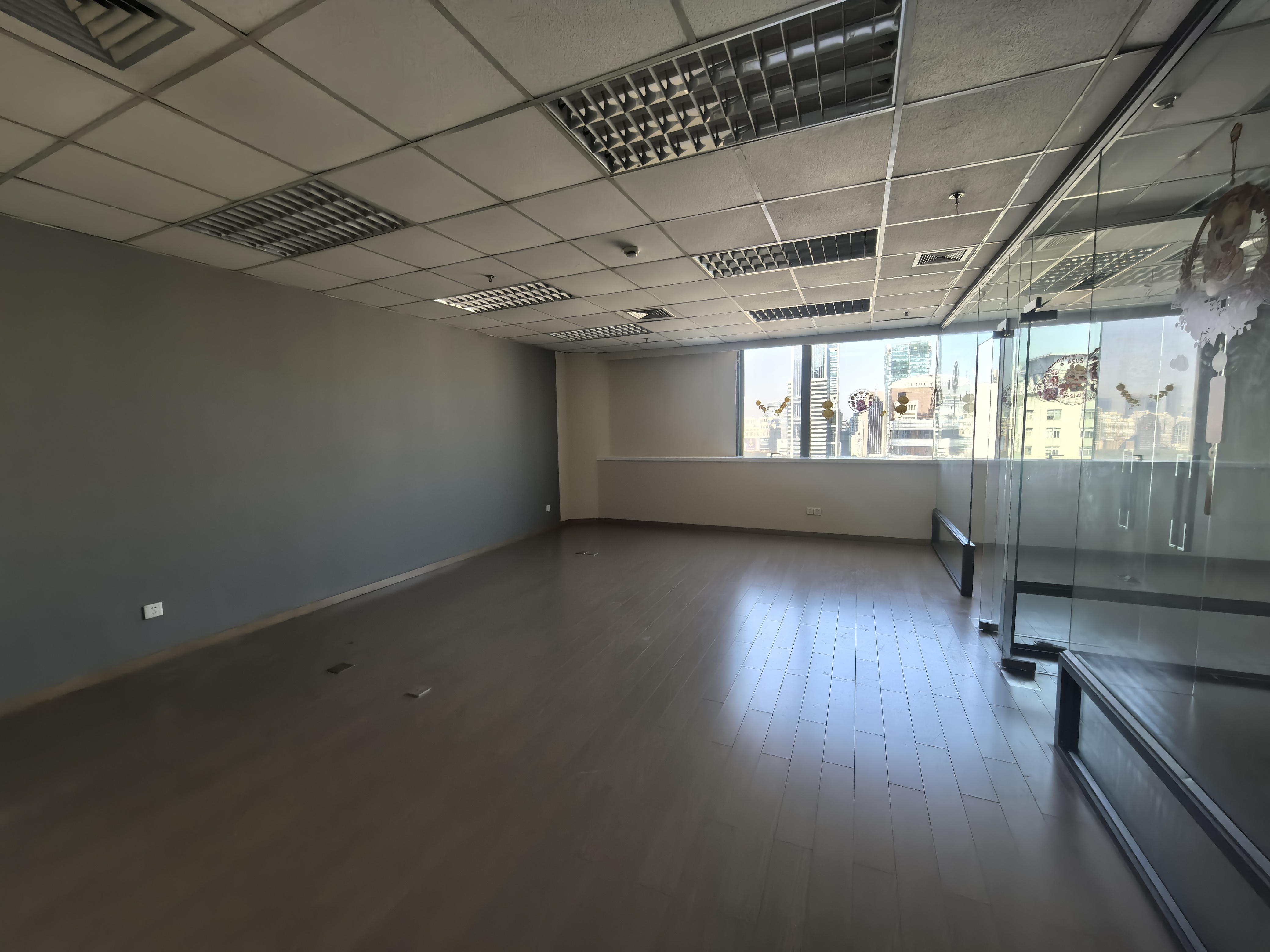 淮海中路恒积大厦110平米写字楼出租