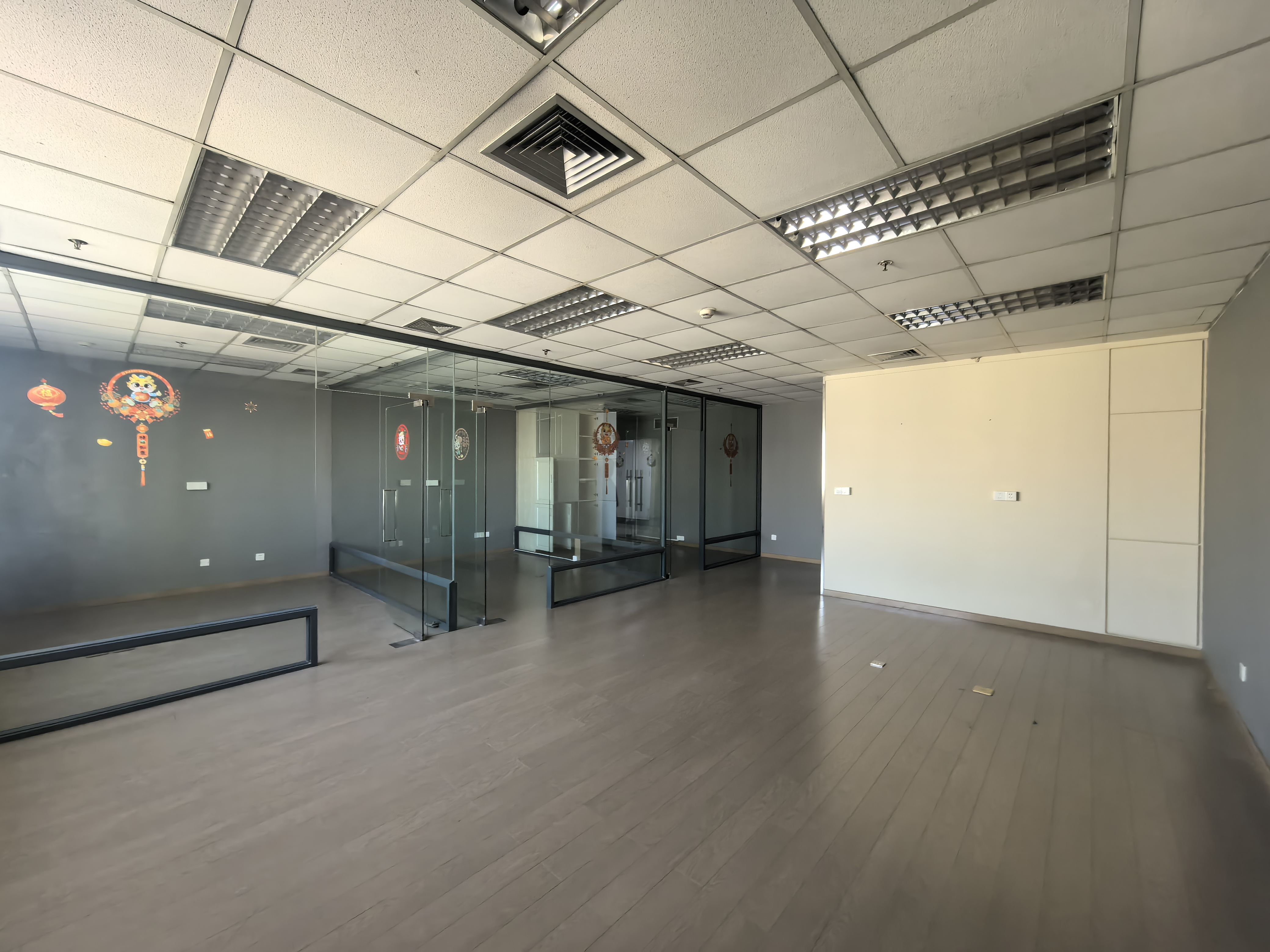 淮海中路恒积大厦110平米写字楼出租