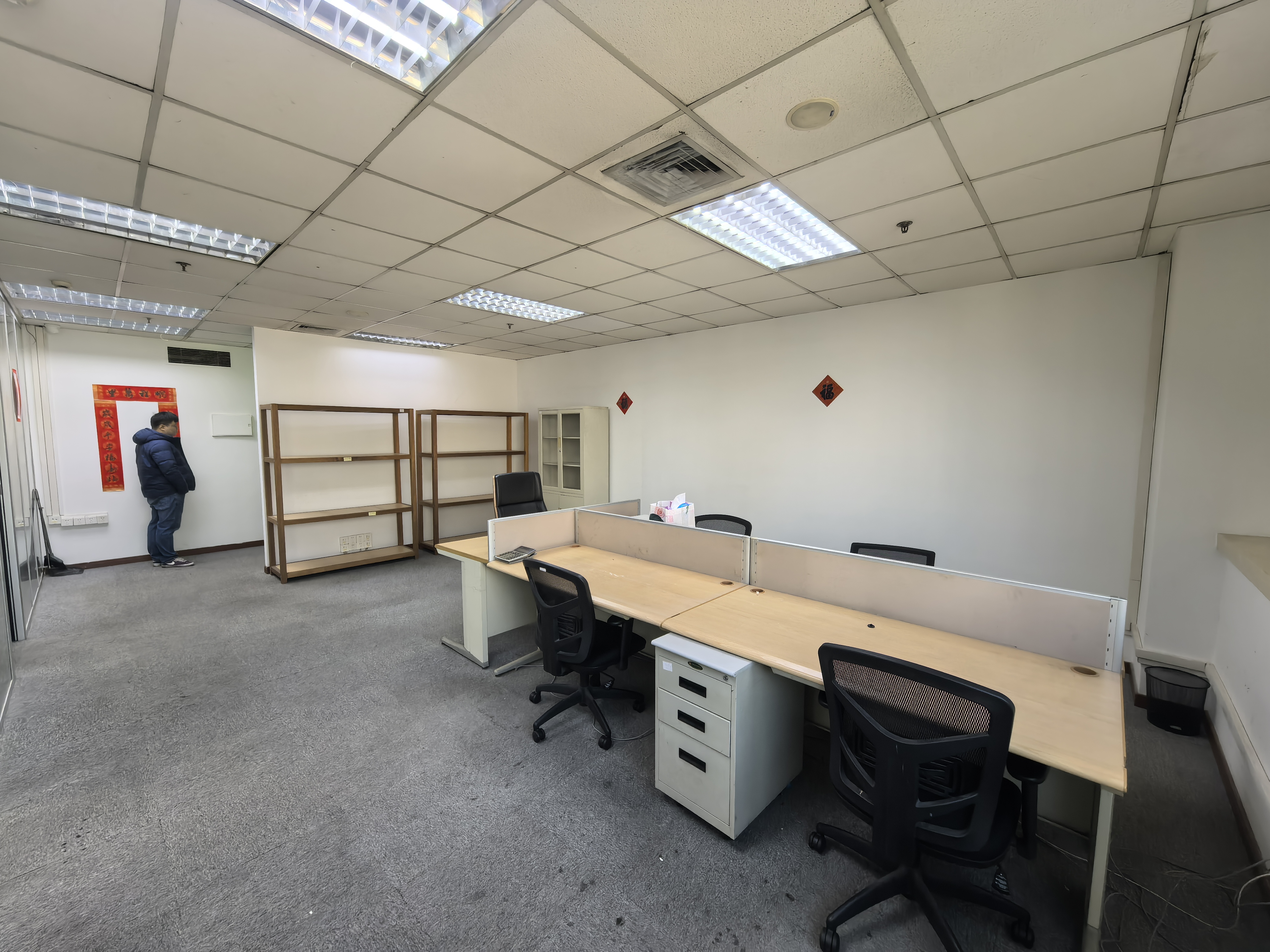 淮海中路恒积大厦118平米写字楼出租