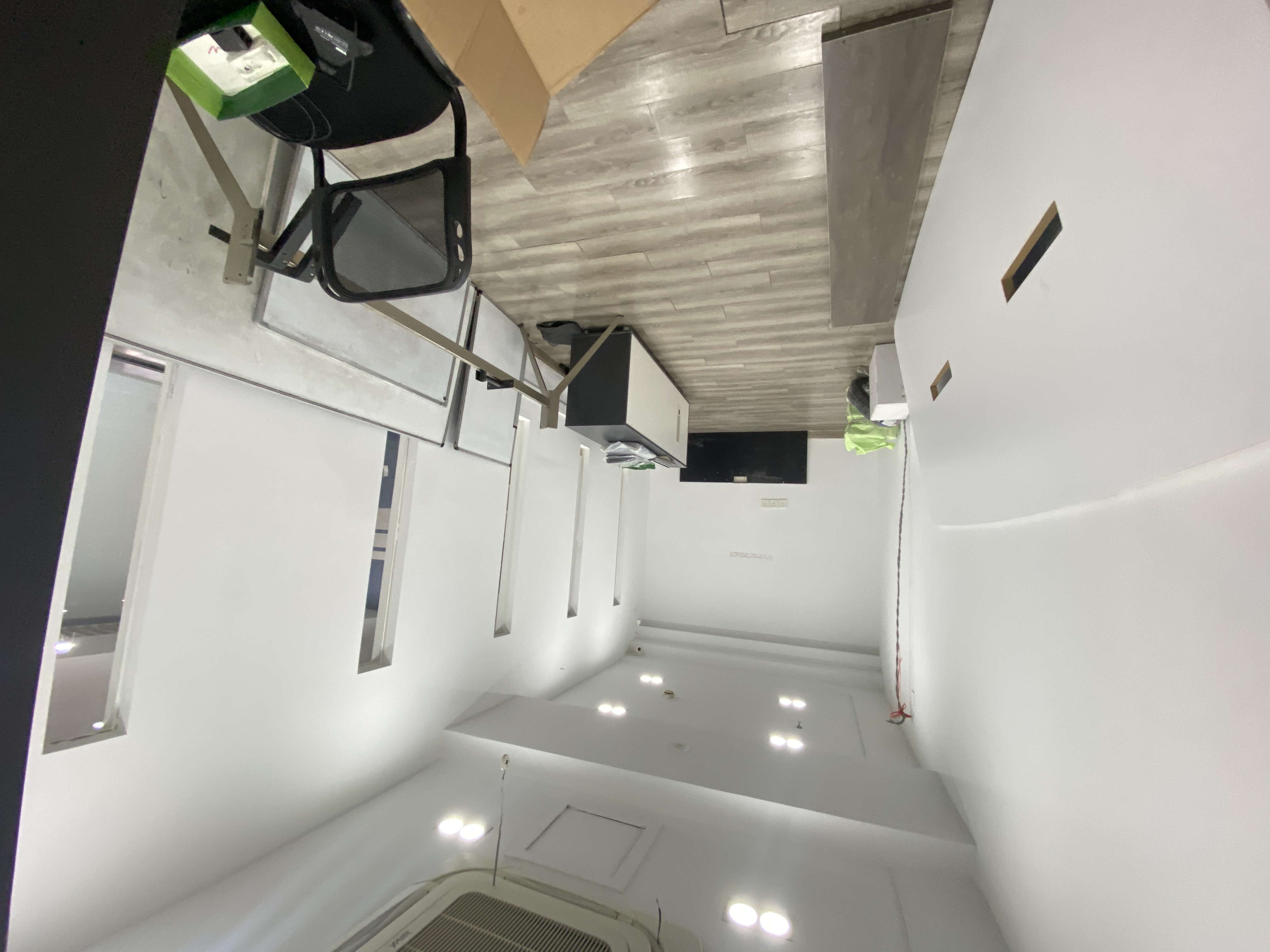 打浦桥海兴广场156平米写字楼出租