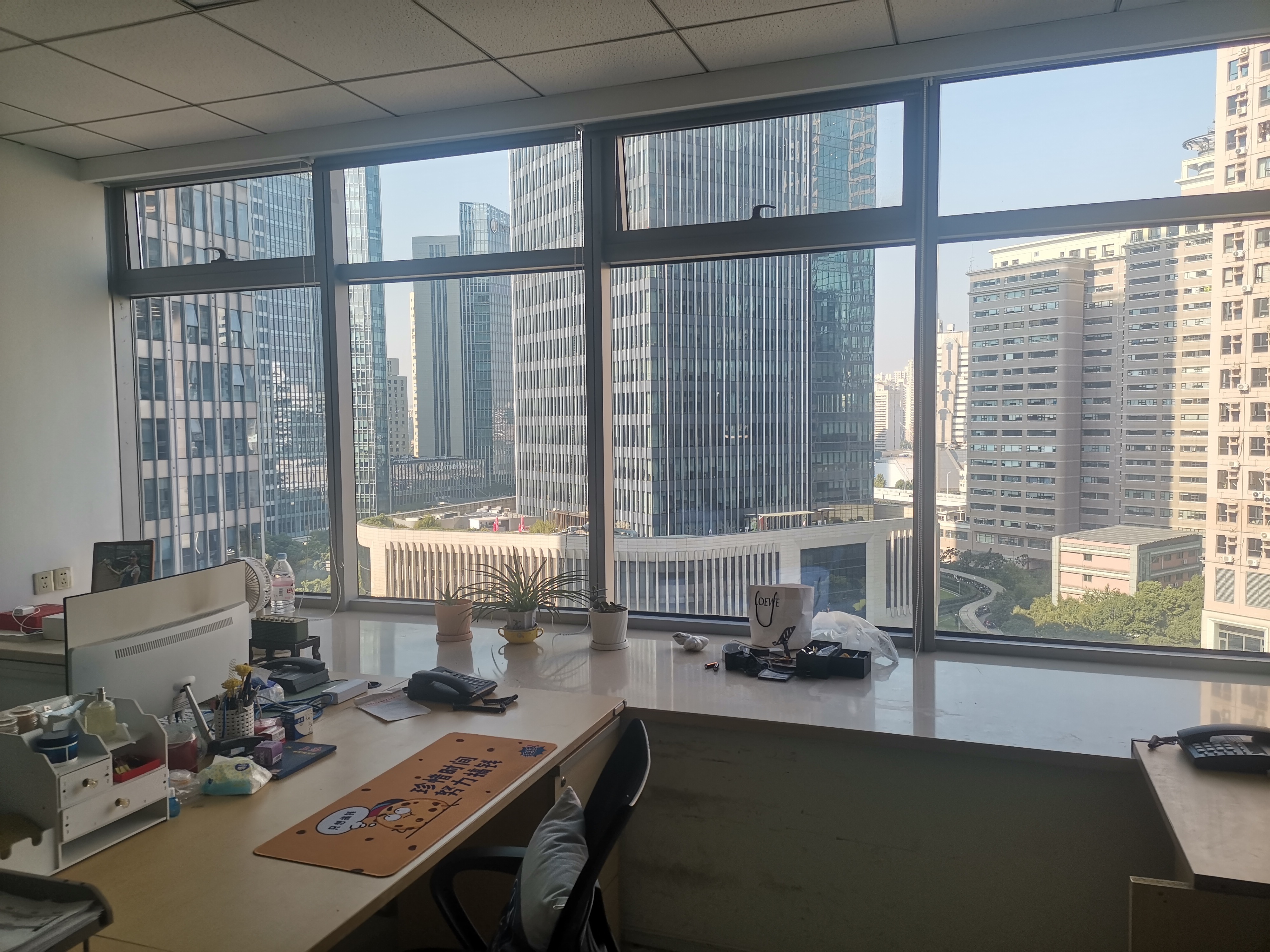 不夜城企业广场68平米写字楼出租