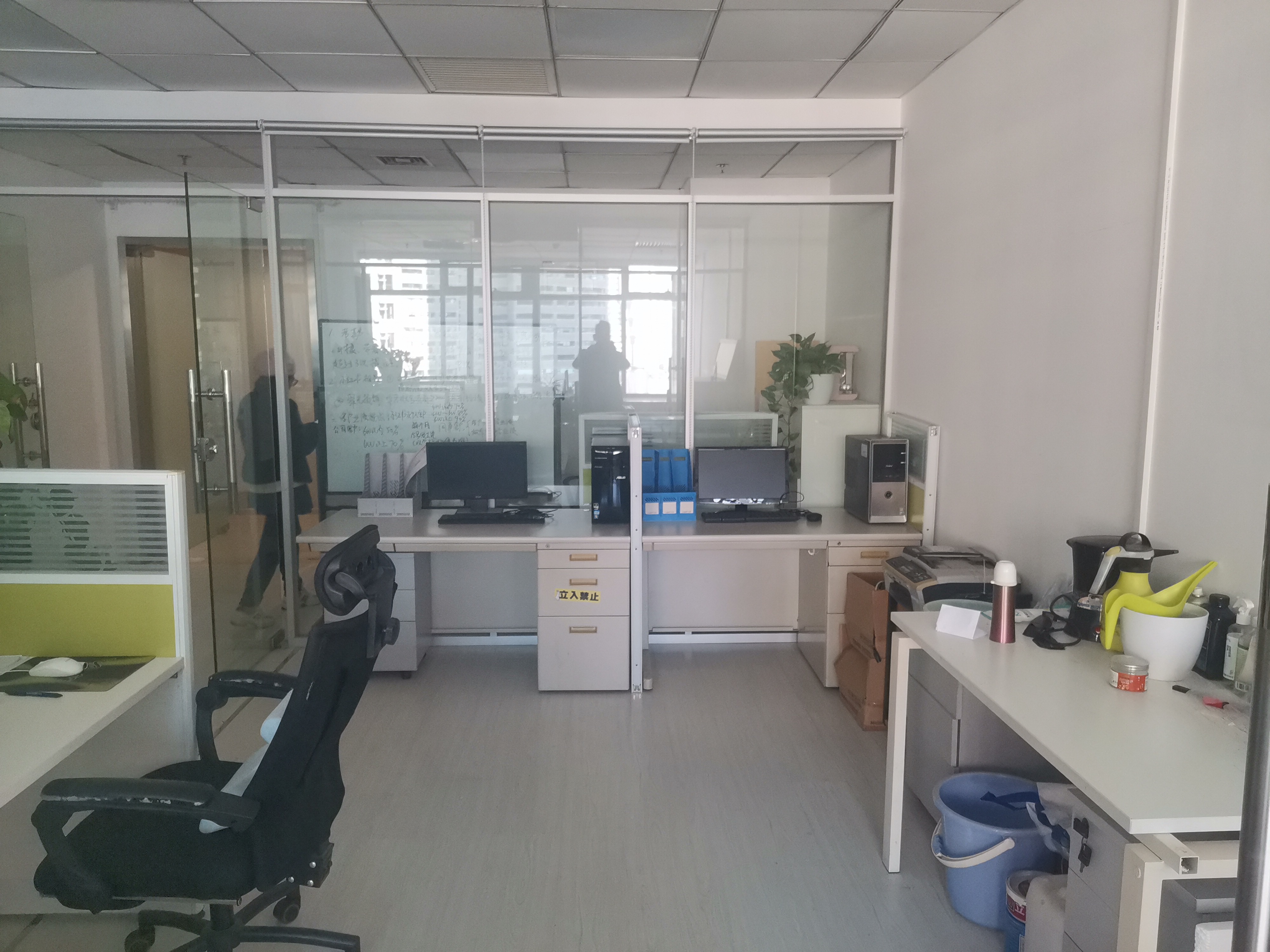 不夜城企业广场68平米写字楼出租