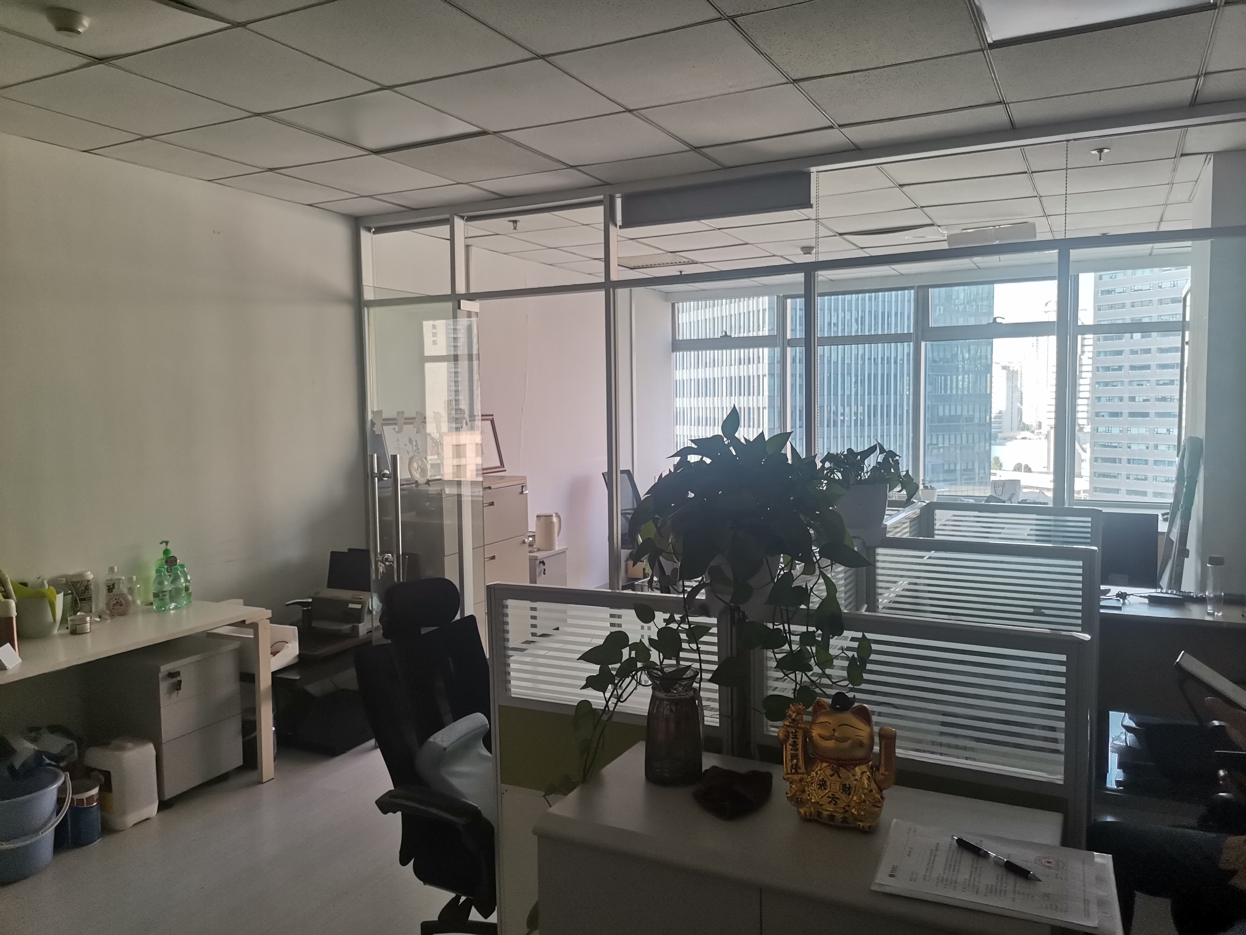 不夜城企业广场68平米写字楼出租