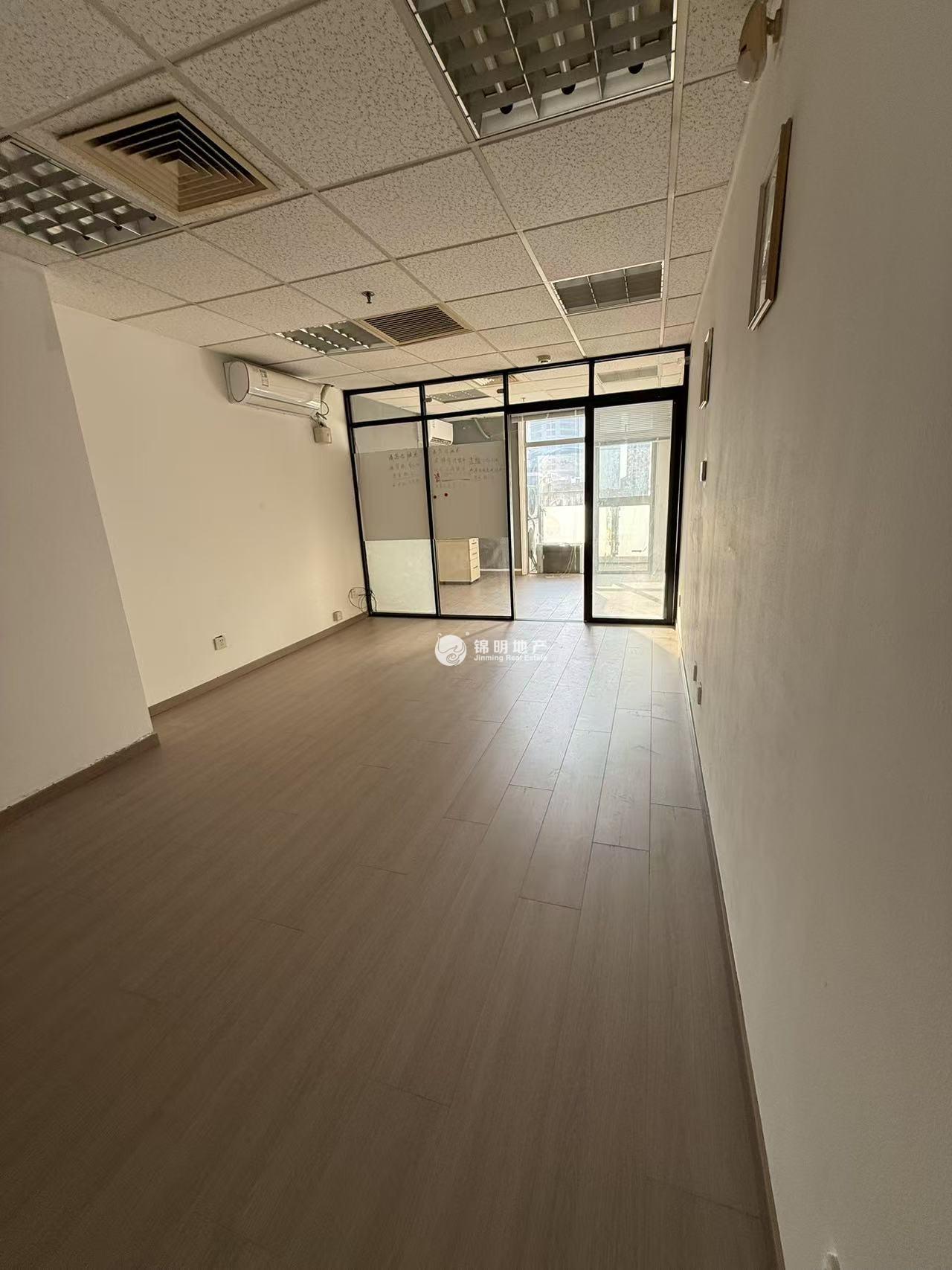 淮海中路淮海中华大厦54平米写字楼出租