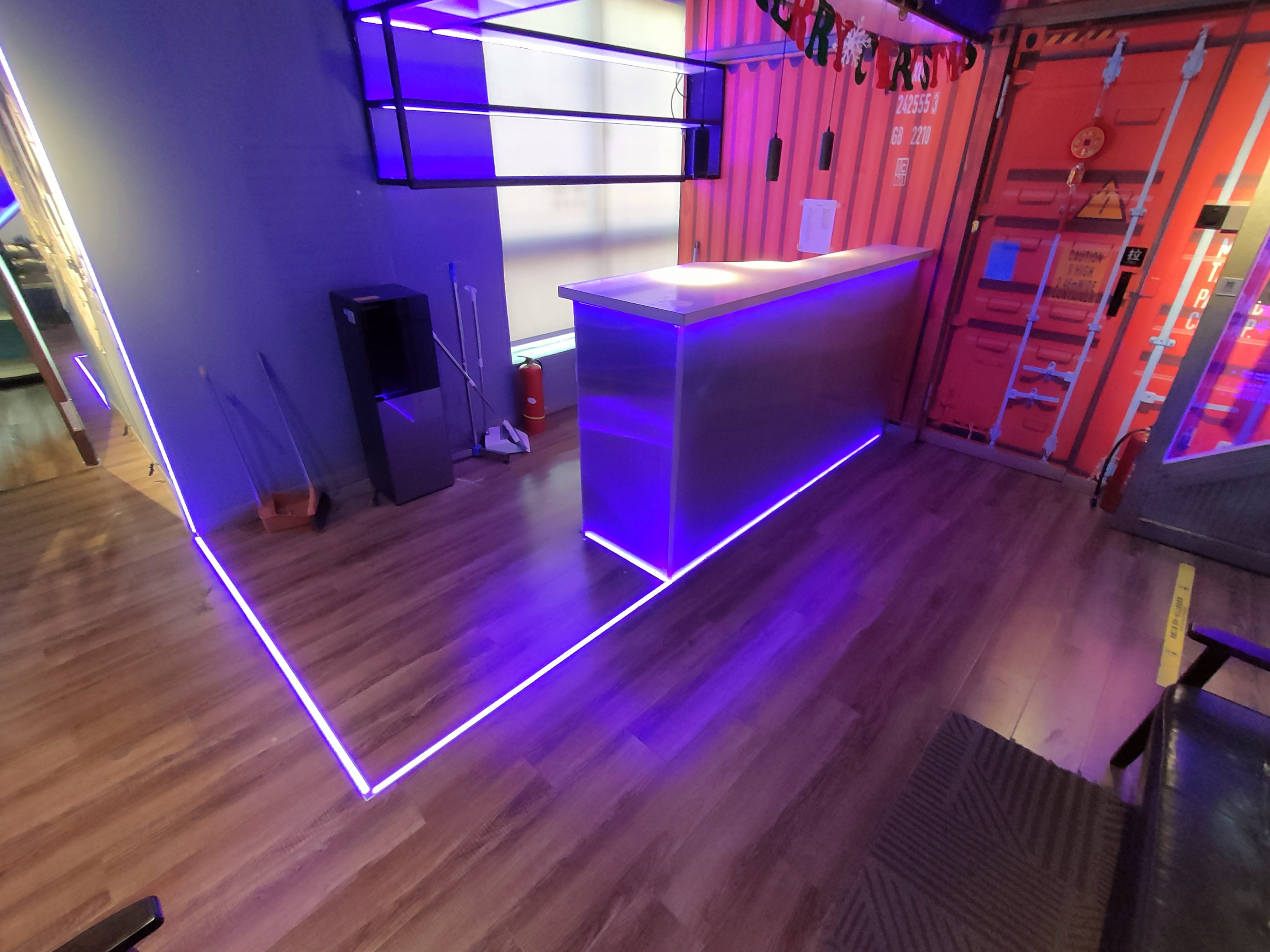 长寿路悦达国际大厦143平米写字楼出租