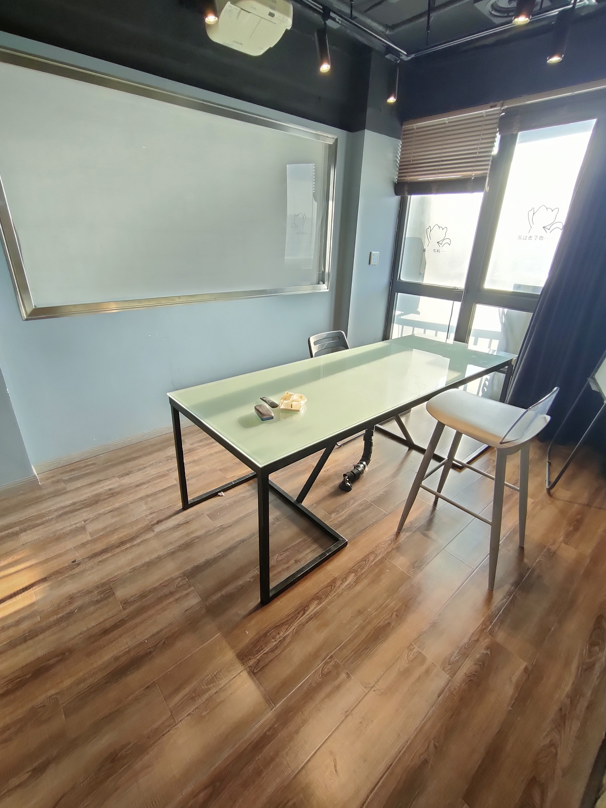 长寿路悦达国际大厦143平米写字楼出租