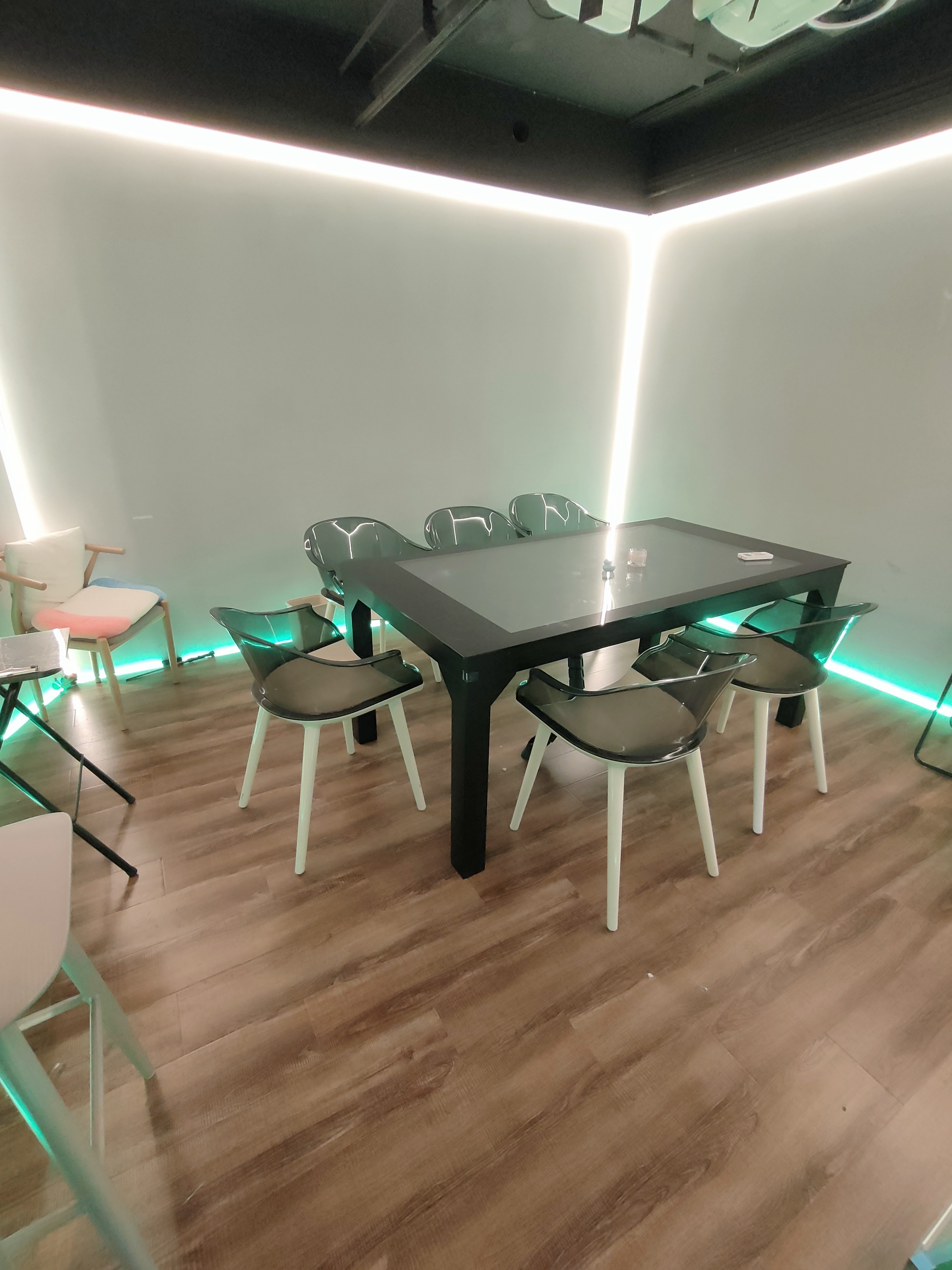 长寿路悦达国际大厦143平米写字楼出租