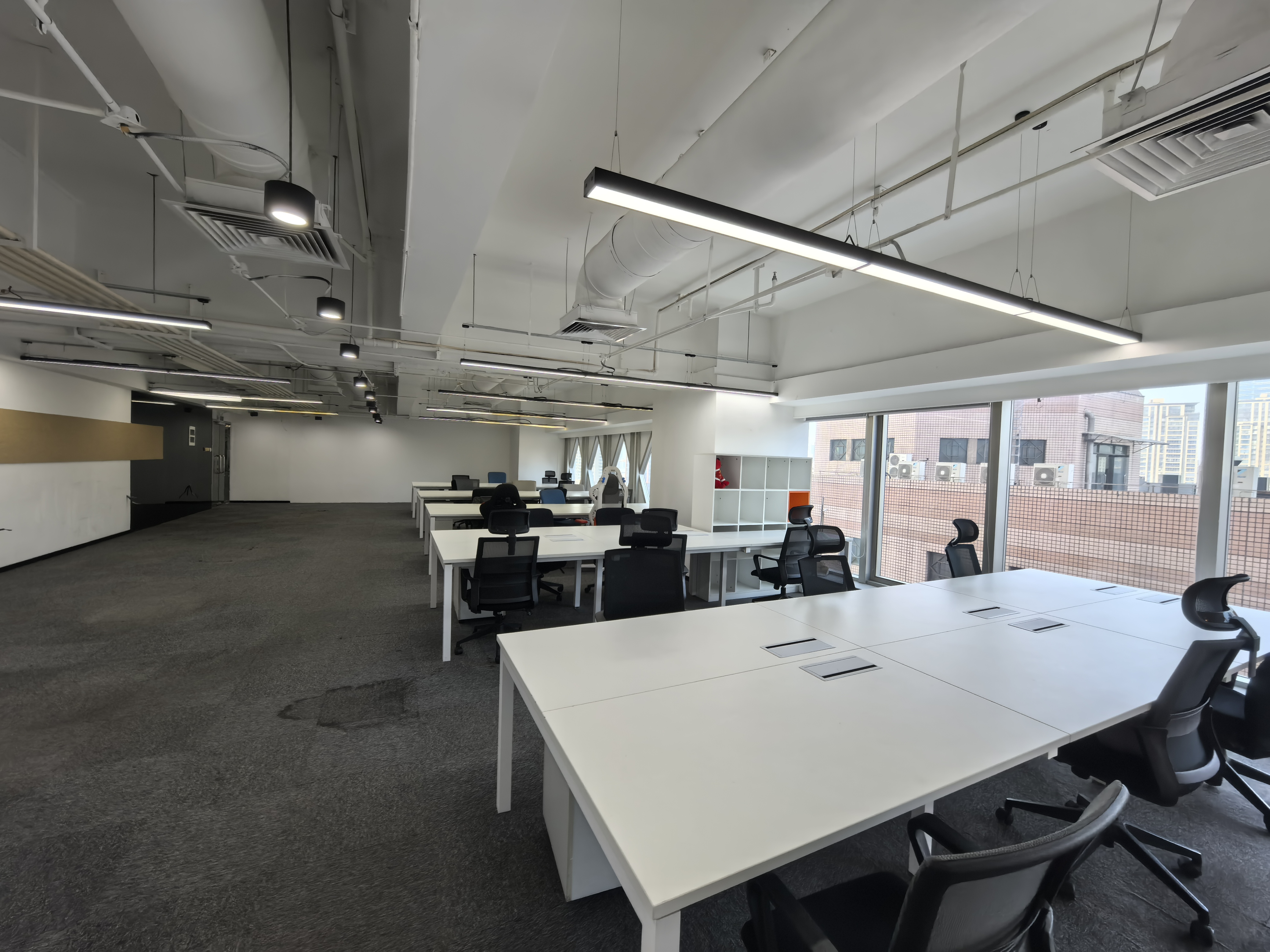 人民广场科技京城大厦127平米写字楼出租