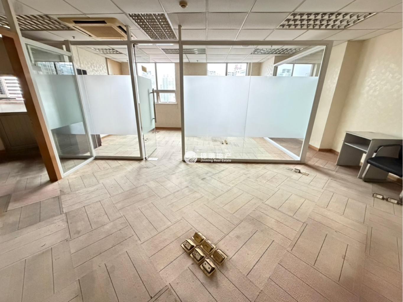 打浦桥致远大厦93平米写字楼出租